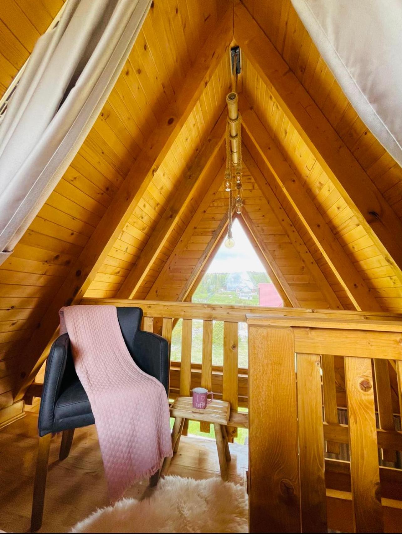 A Frame Houses ANS Zabljak