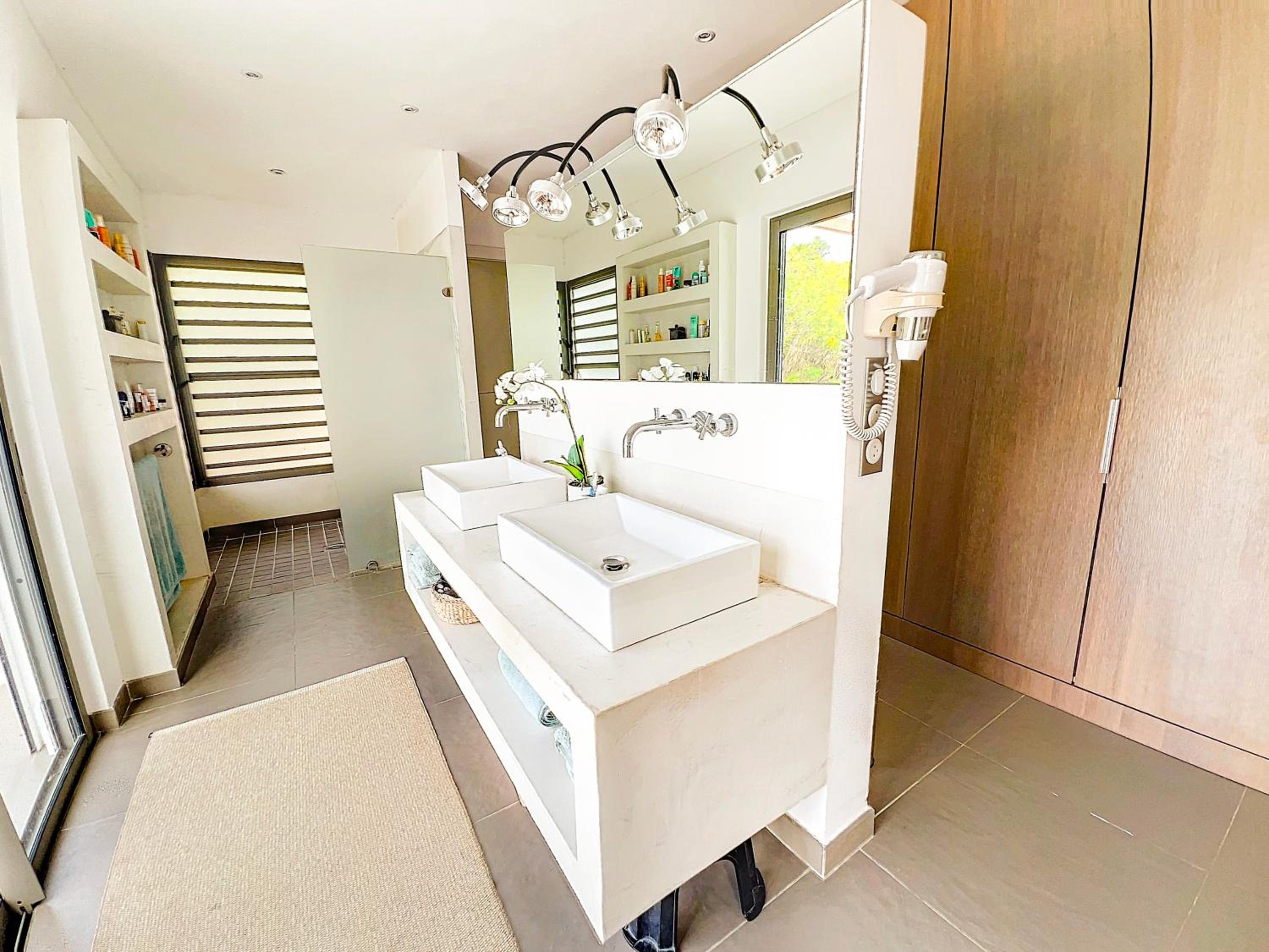 Villa Louna panoramic view private pool 3 Bedrooms - Property Image 14