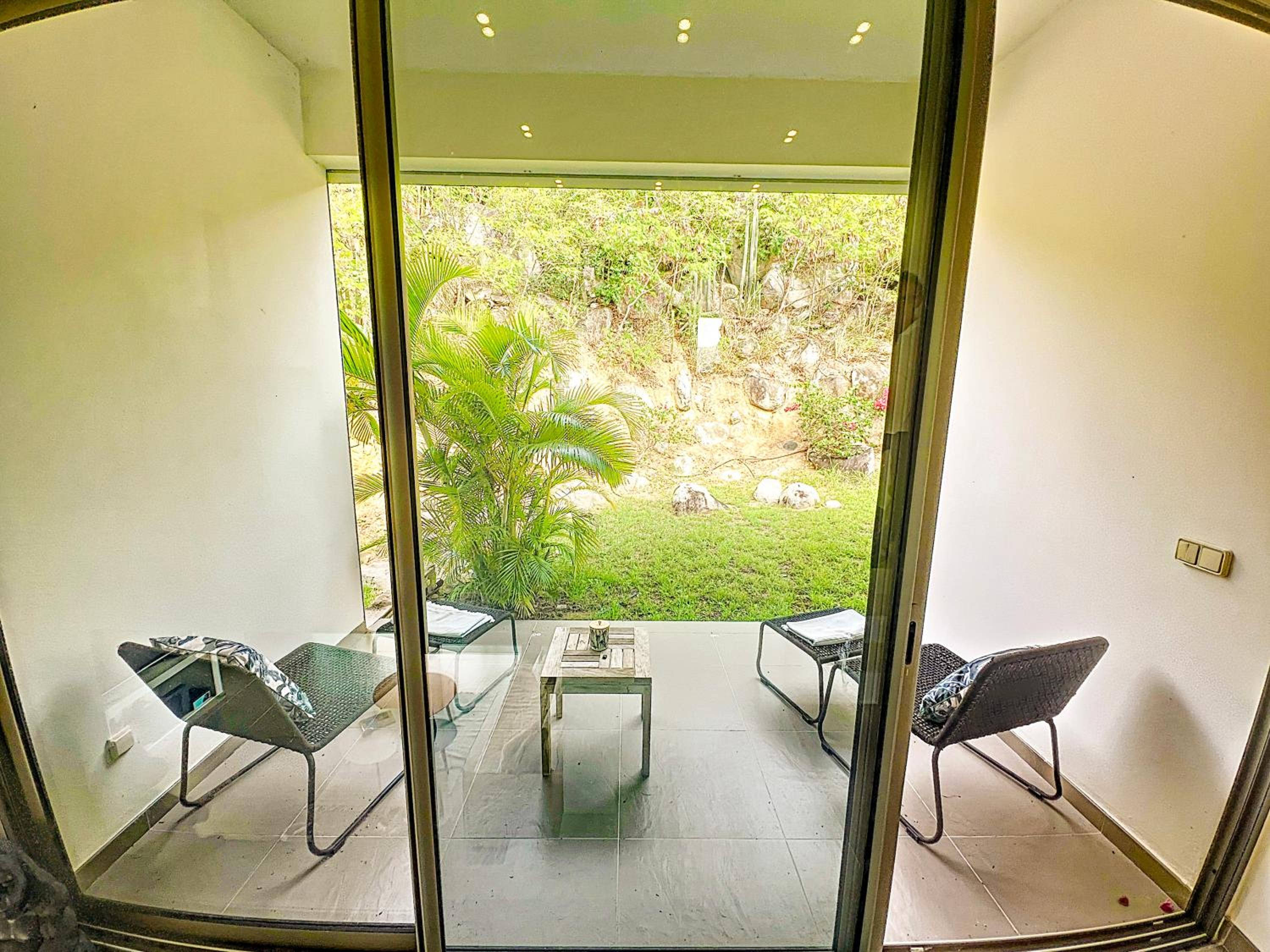 Villa Louna panoramic view private pool 3 Bedrooms - Property Image 16