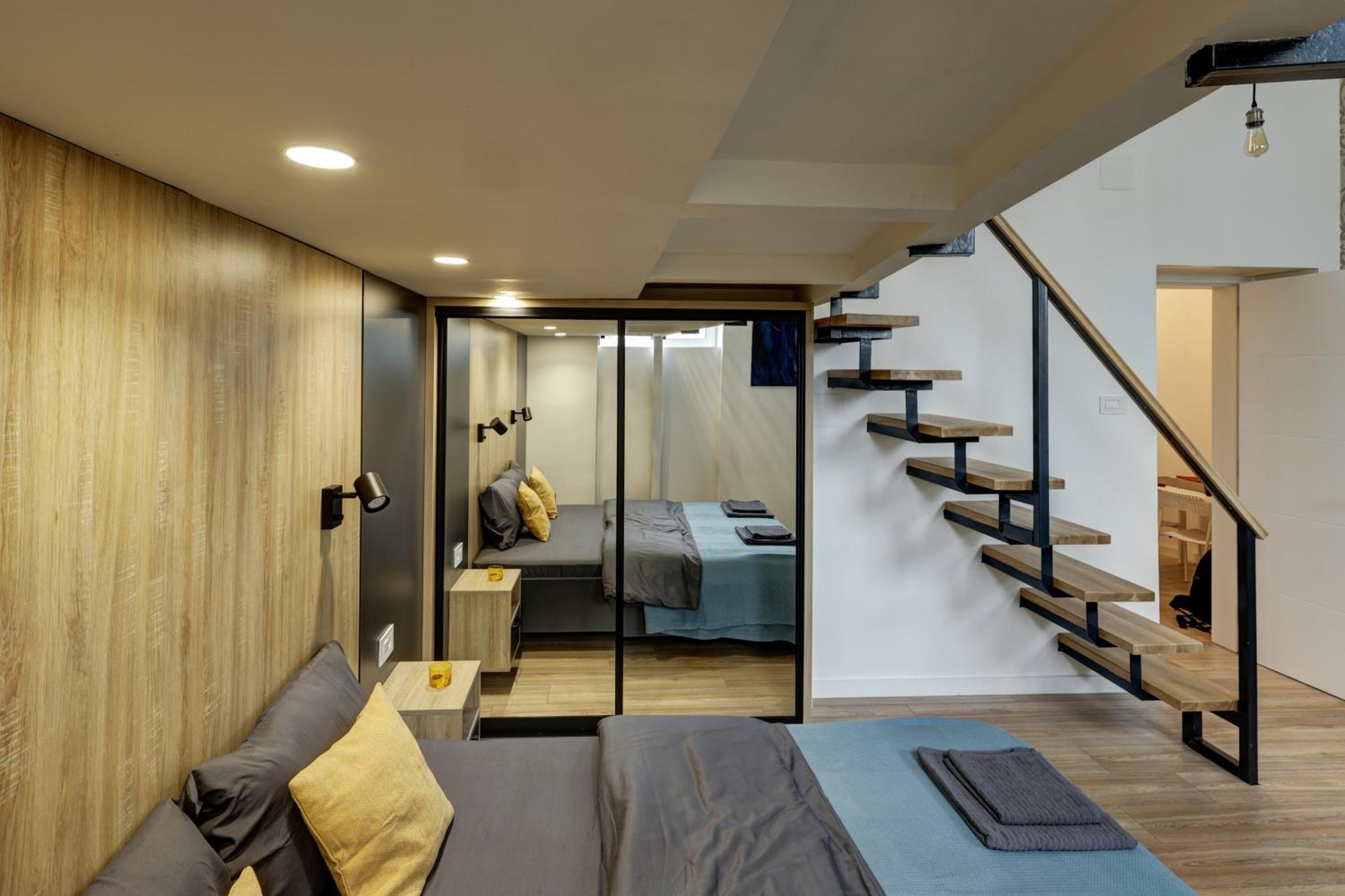 Sunflower Apartment view 2