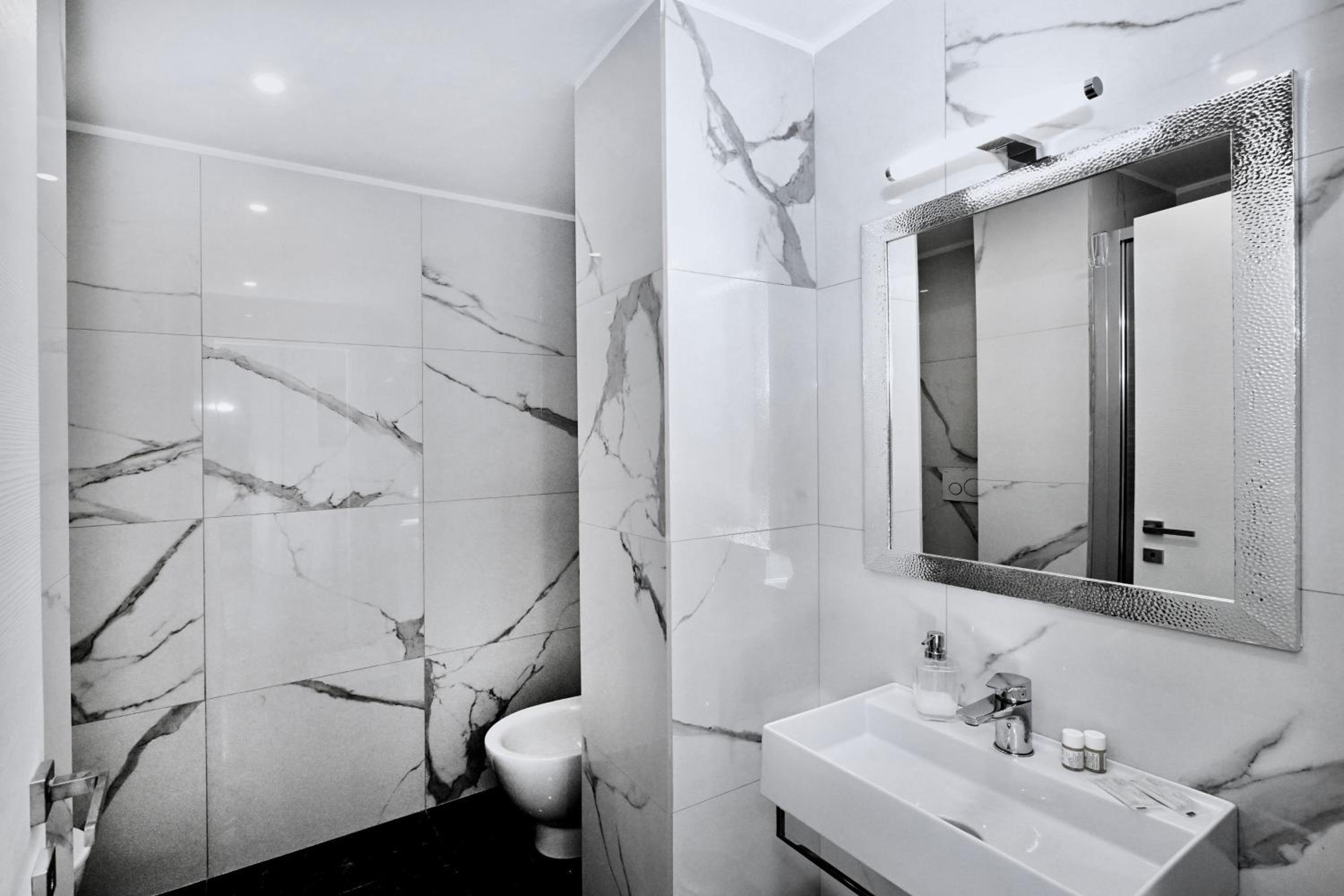 Vatican Suites in Cola Di Rienzo