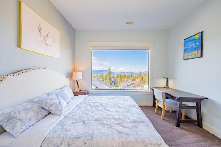 Kelowna Vacations - Lakeview 2-bed 2-bath Entire Suite near Summerhill Winery - Property Image 23