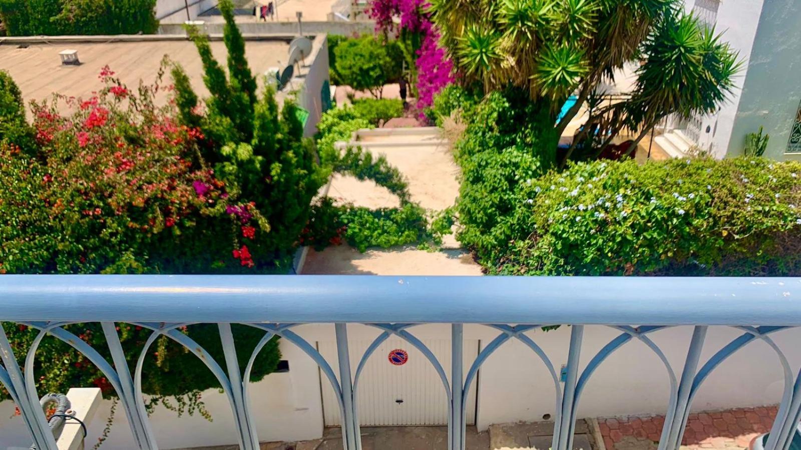 Cosy S2 Apartment Near LaMrsa Beach view 4