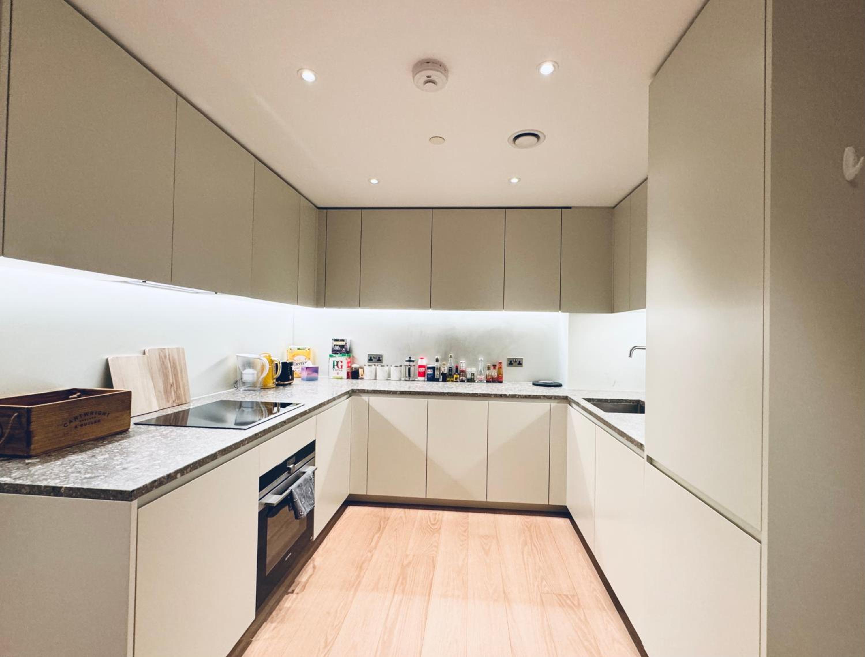 Upper Riverside O2 2Bedroom Flat 05