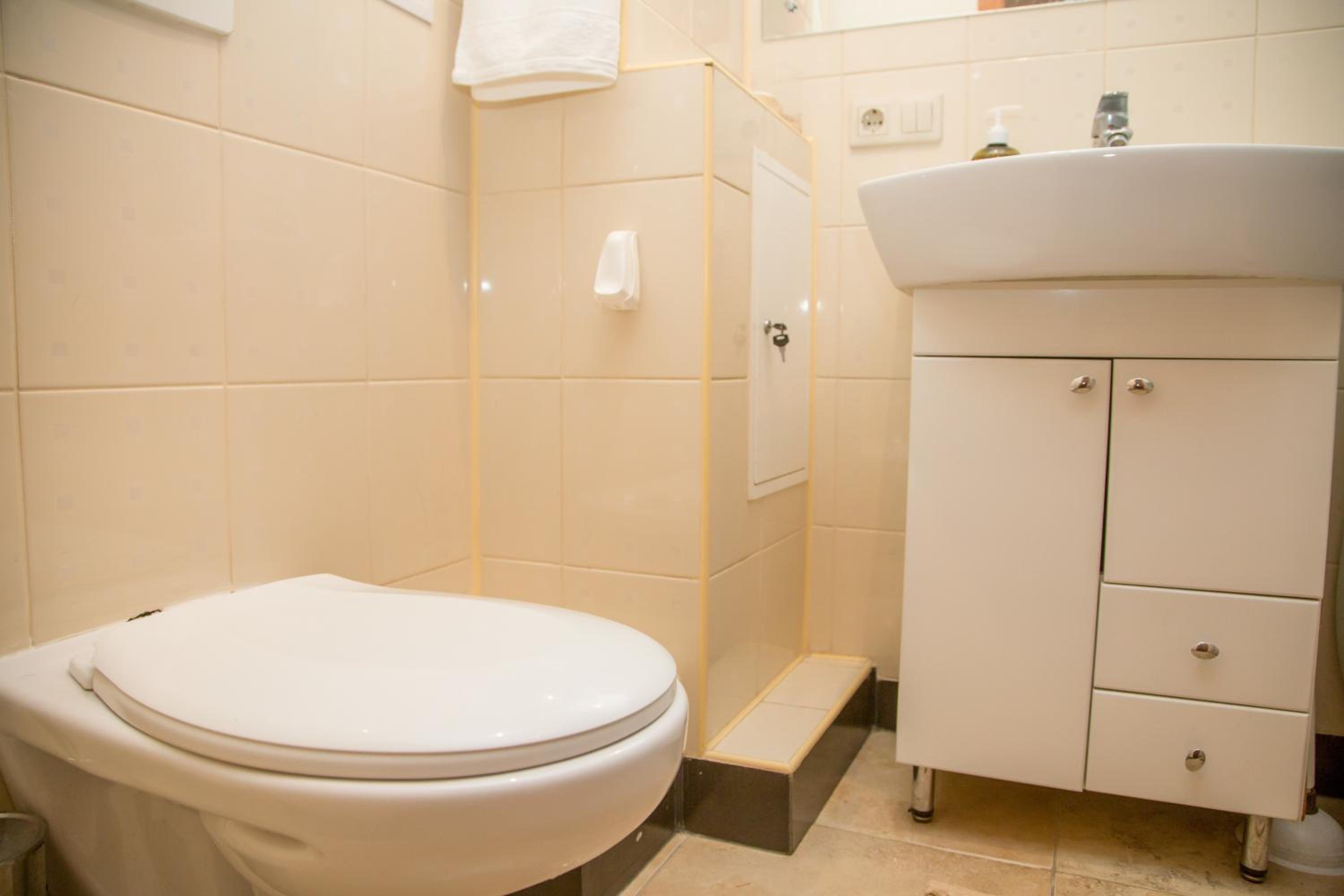 Apartment Lesya Kurbasa view 4