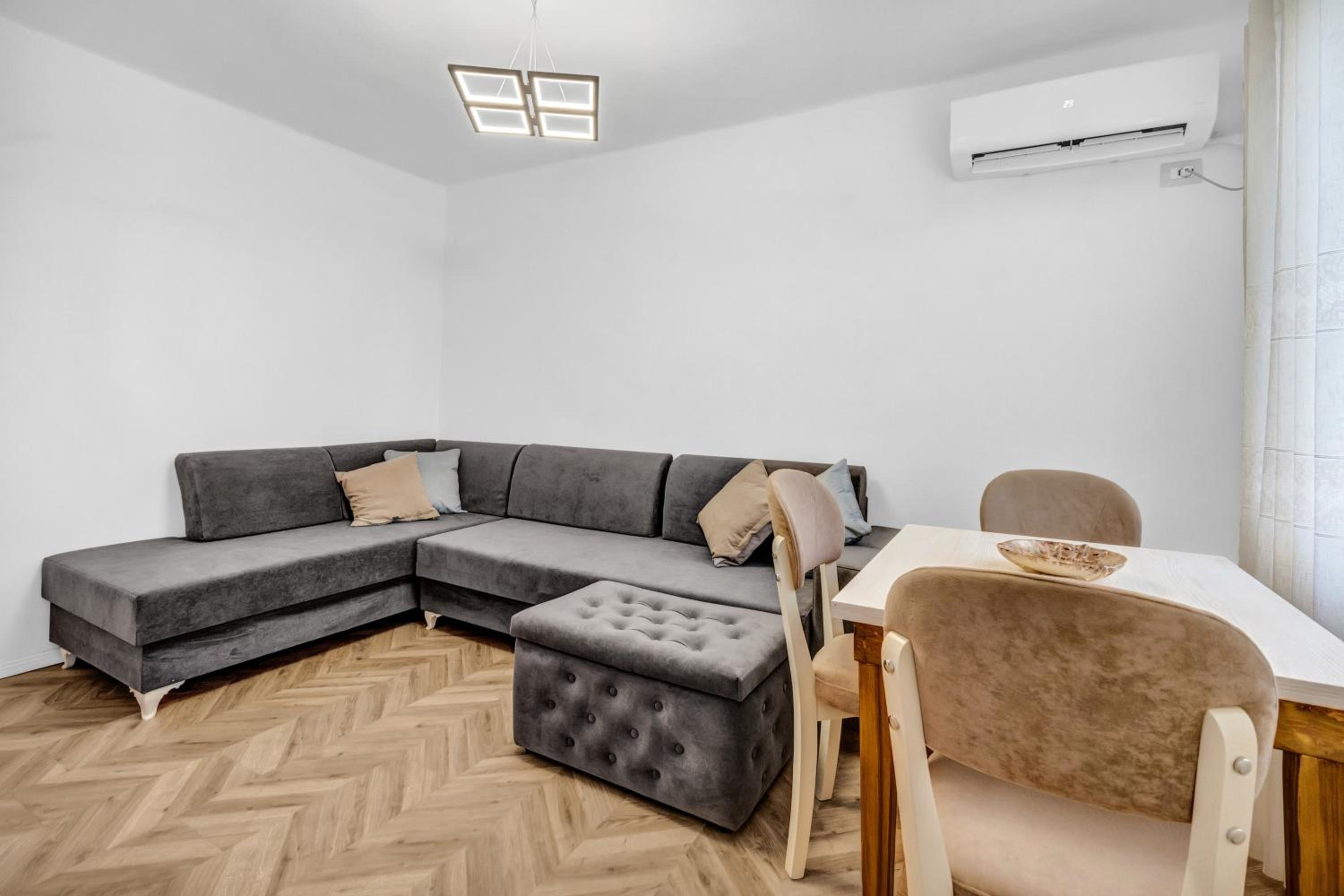Sam's Apartment