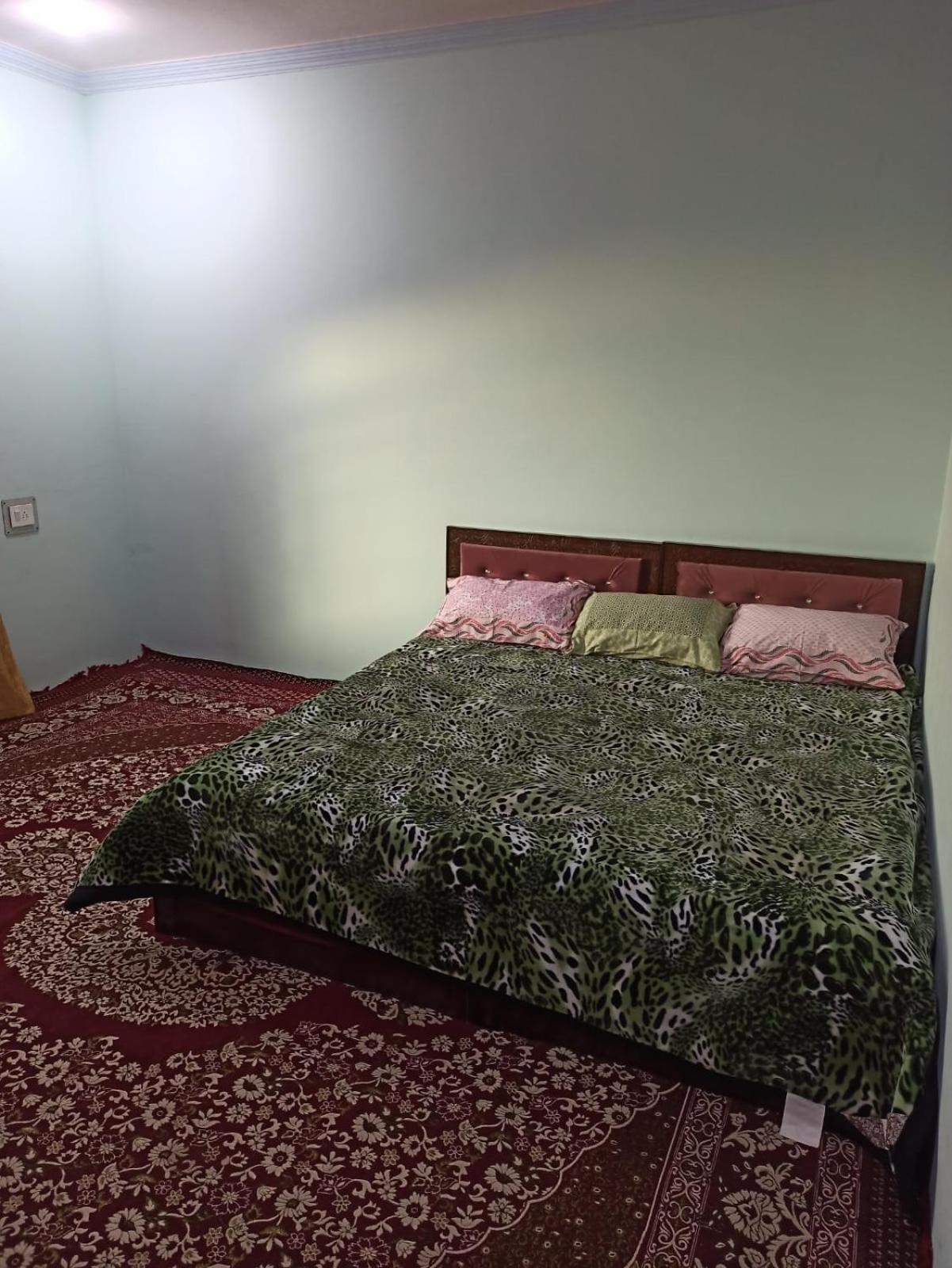 Redbury Homestay
