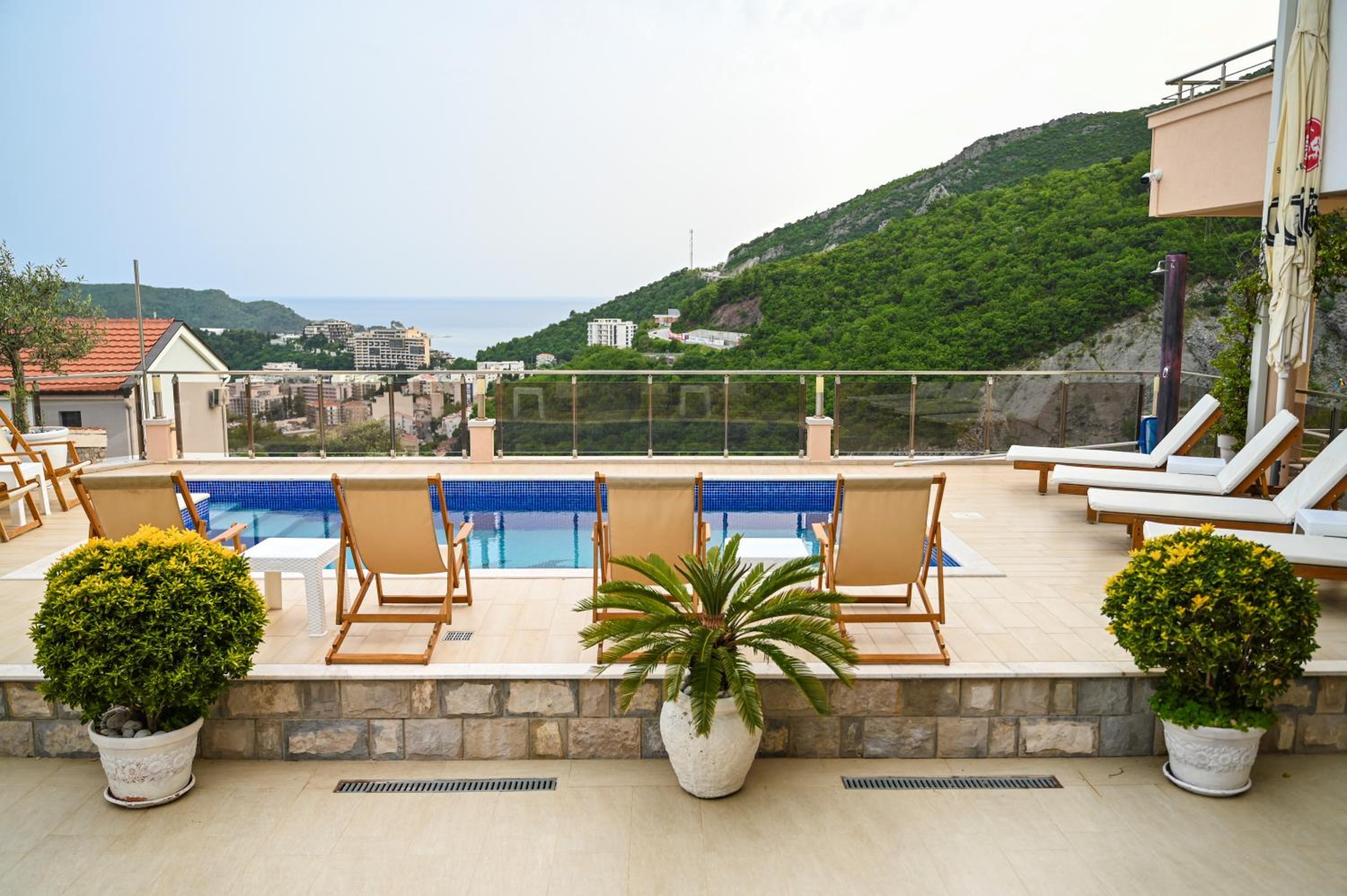 Villa Lux Rajović view 2