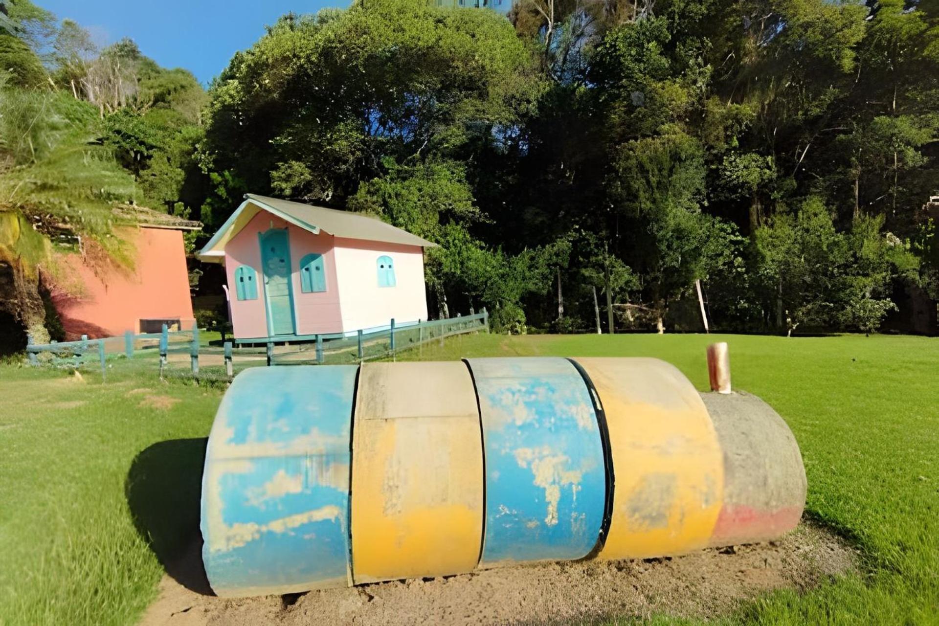 Chácara com Tobogã em São Roque