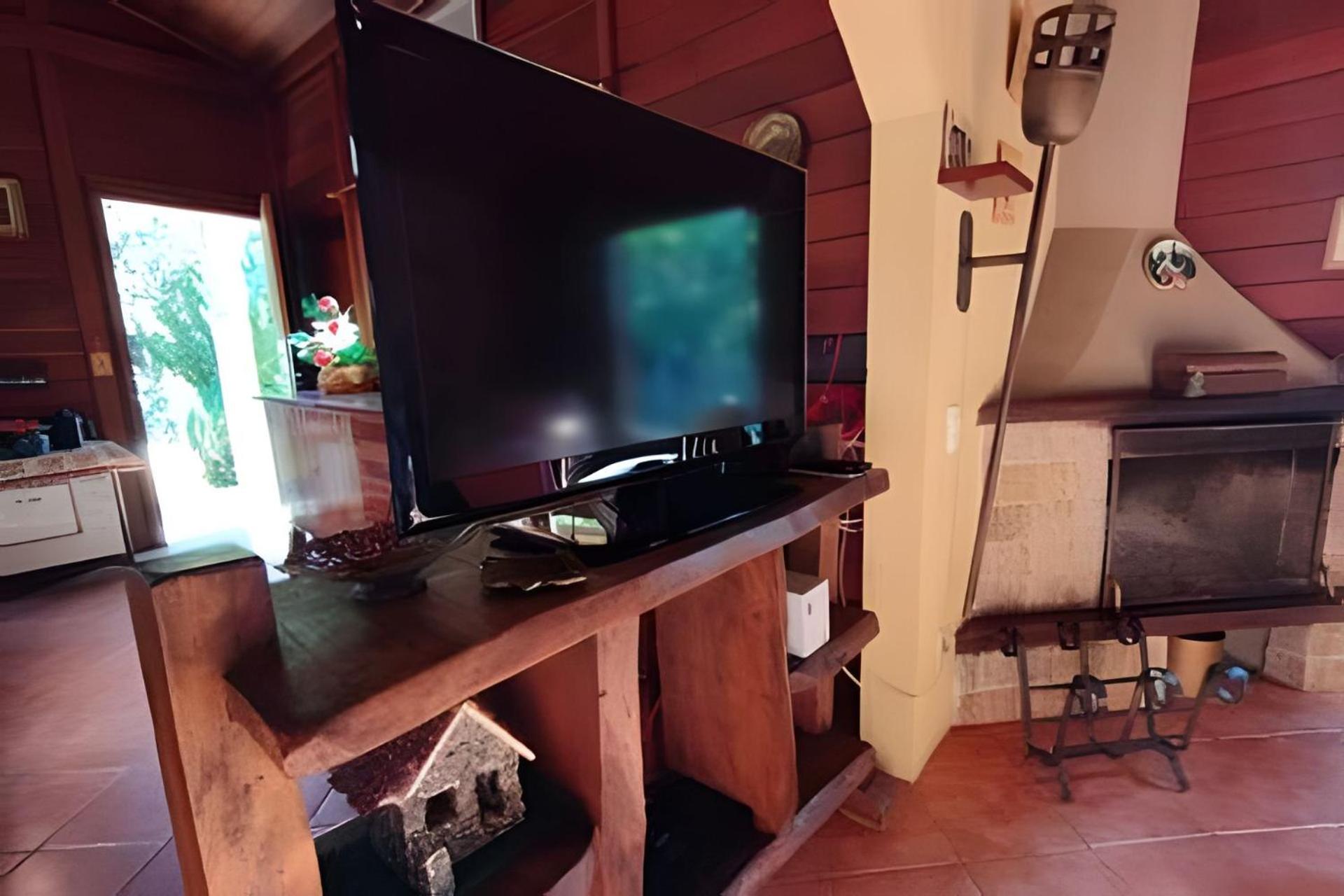 Chácara com Tobogã em São Roque