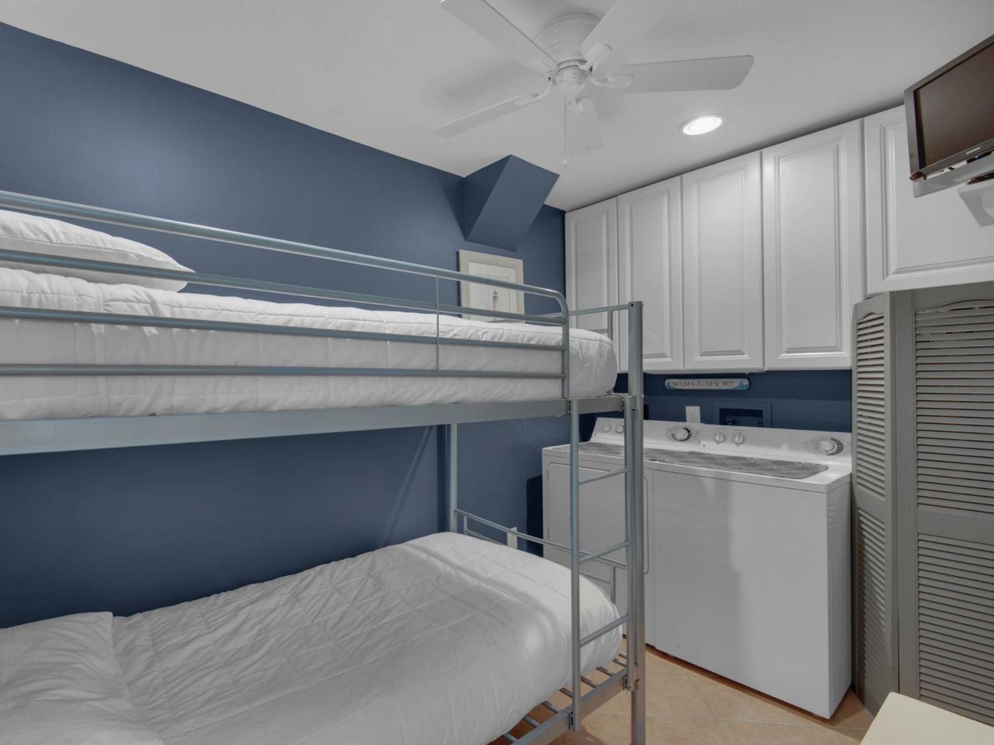 Mainsail Townhome 6 by Newman-Dailey
