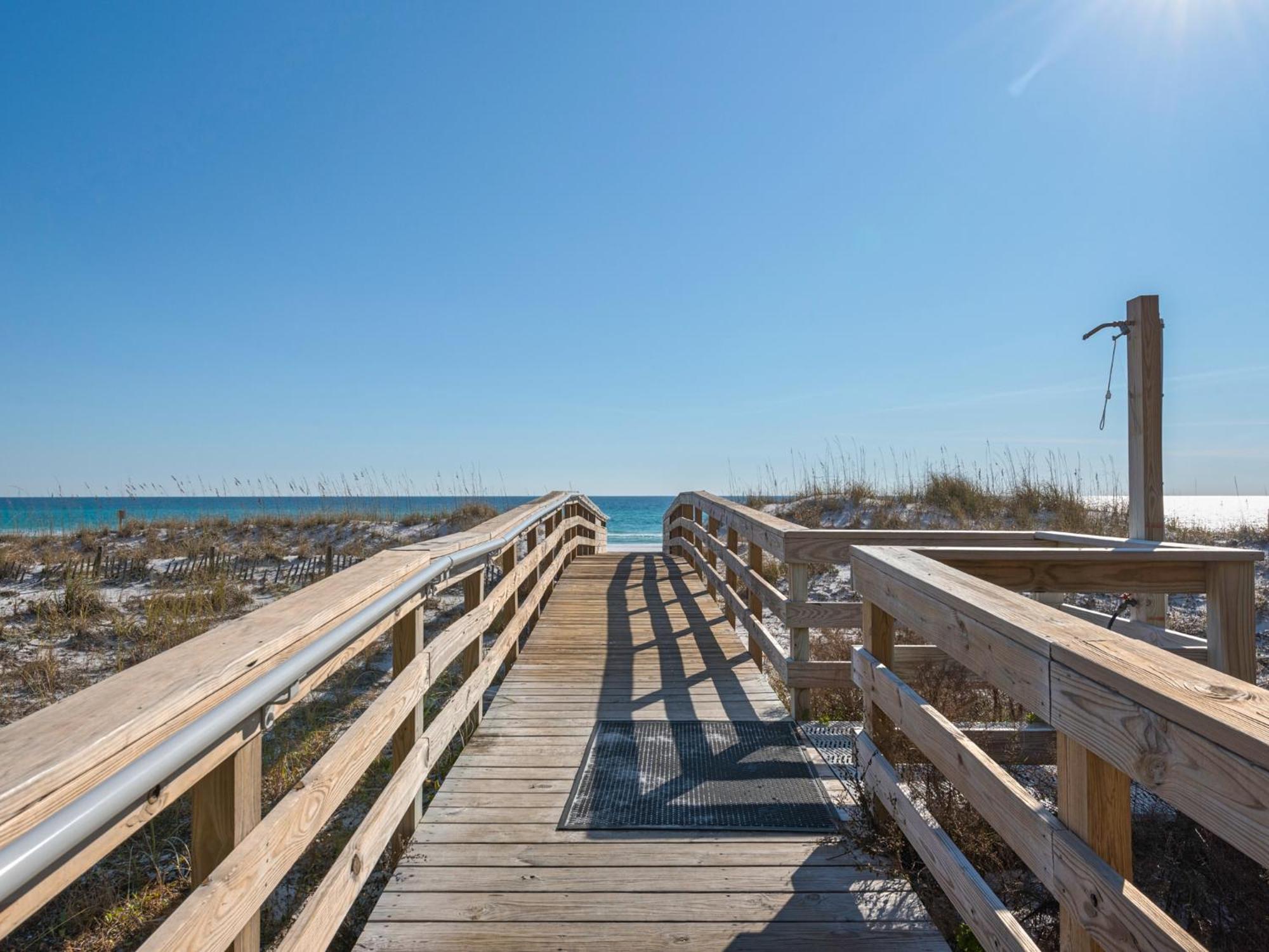 Mainsail Townhome 6 by Newman-Dailey