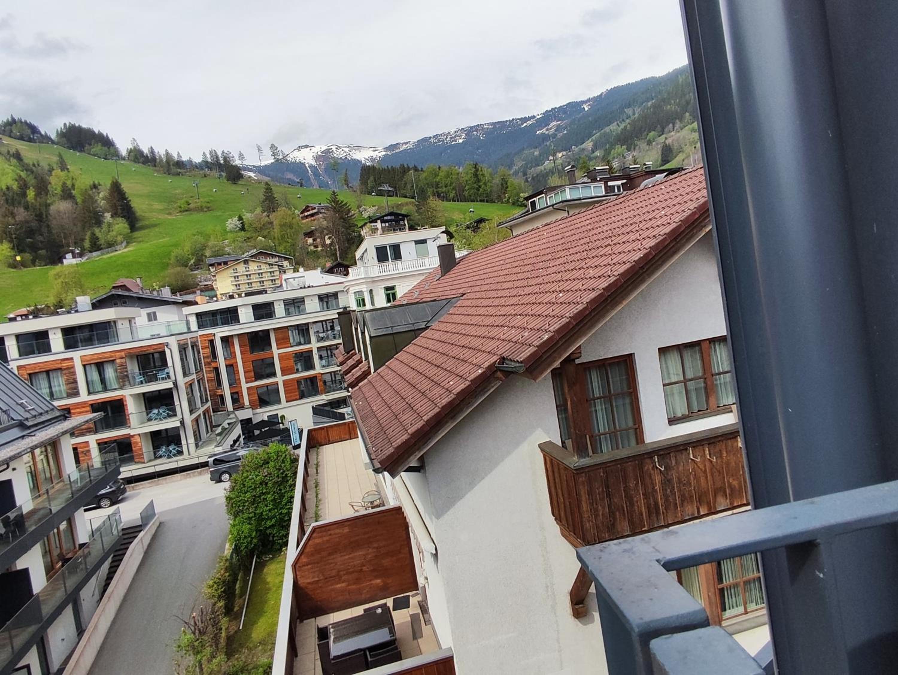 Alpinoase City Centre Zell am See