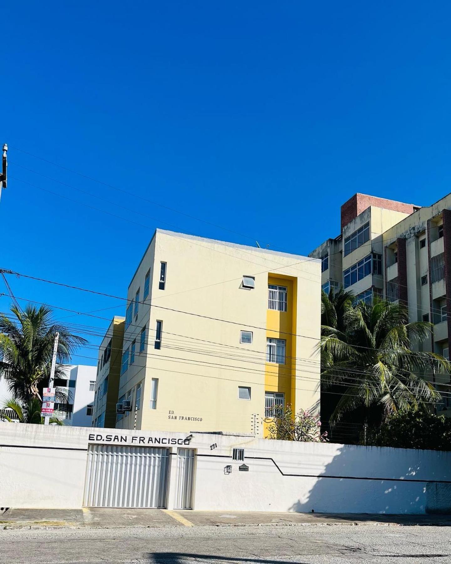 Aluga-se Apartamento em Fortaleza-CE