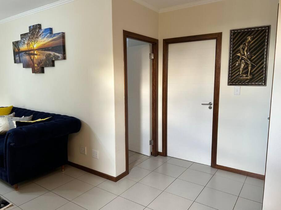 Contemporary Apartment in Golf Estate