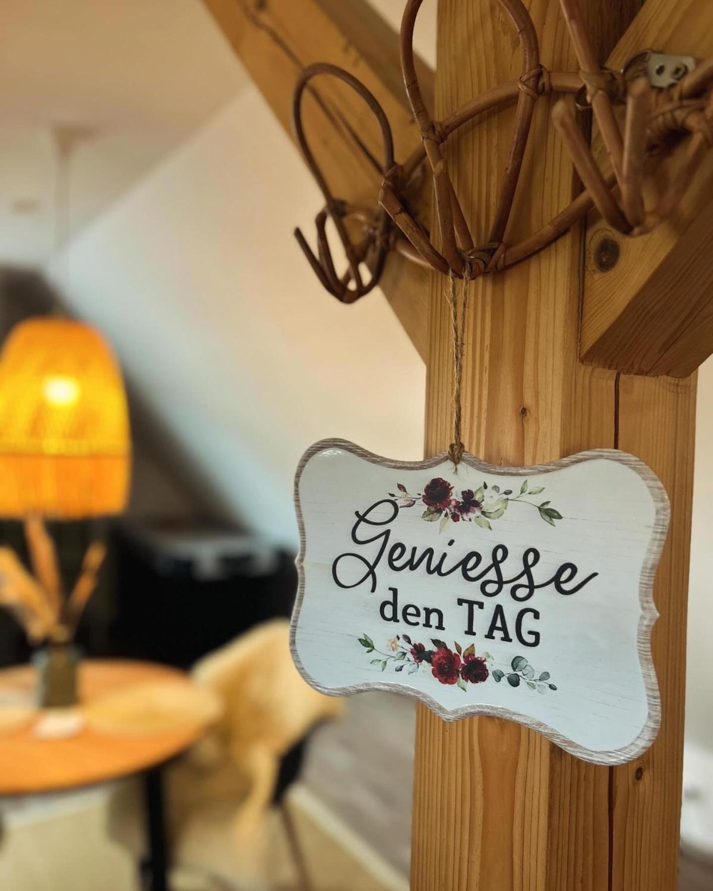 Bezaubernde Ferienwohnung mit Rosengarten