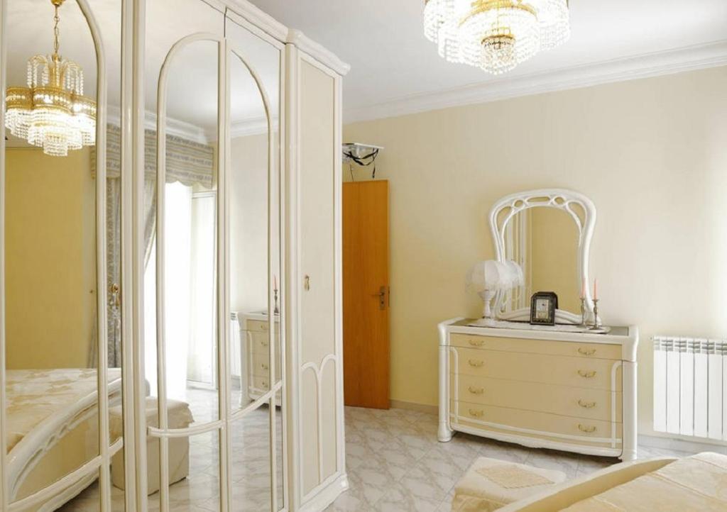 Sarina house view 2