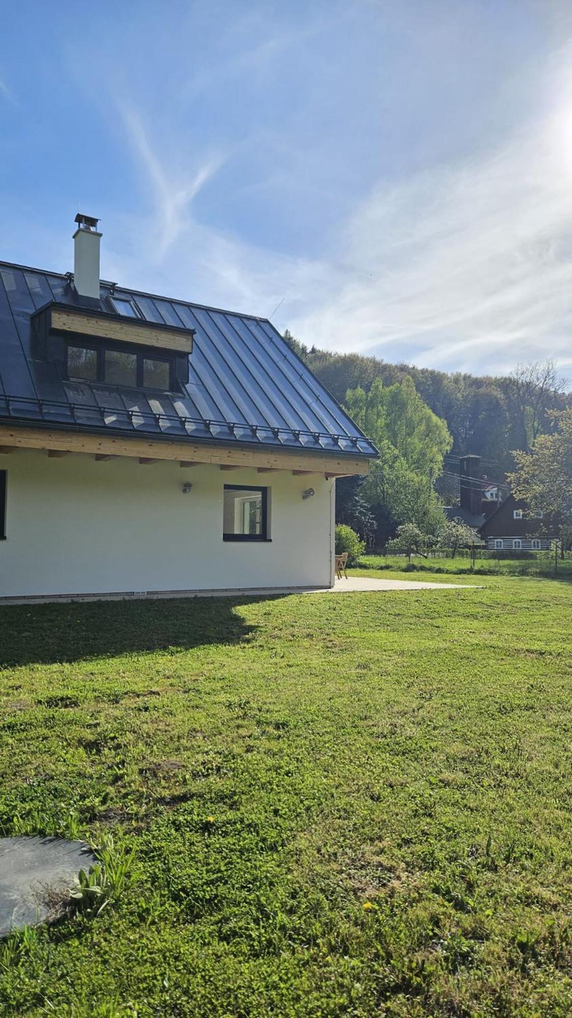 romantic cabin Methuya, private outdoor sauna included
