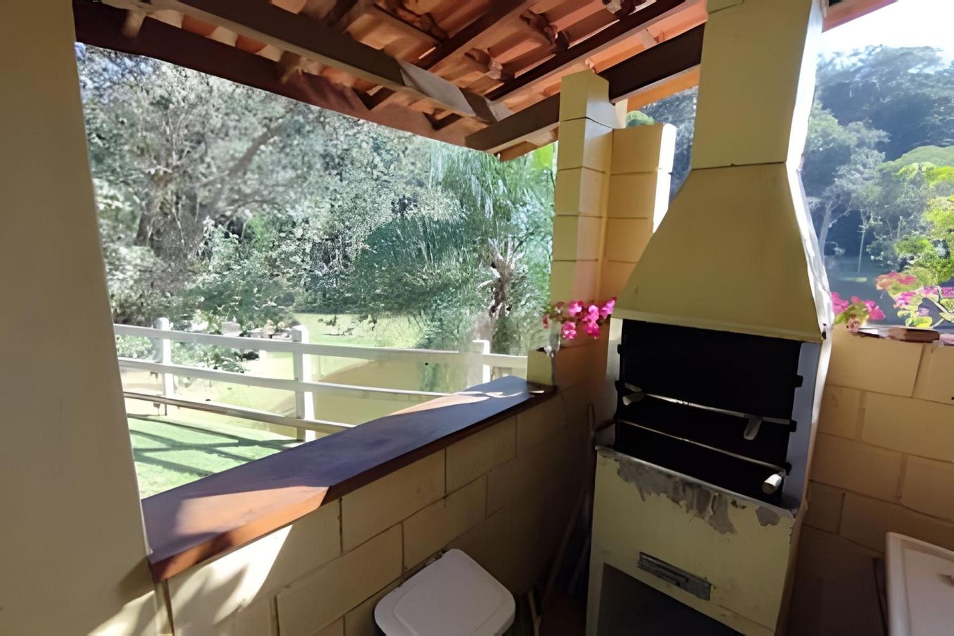 Fazenda com Lago em São Roque