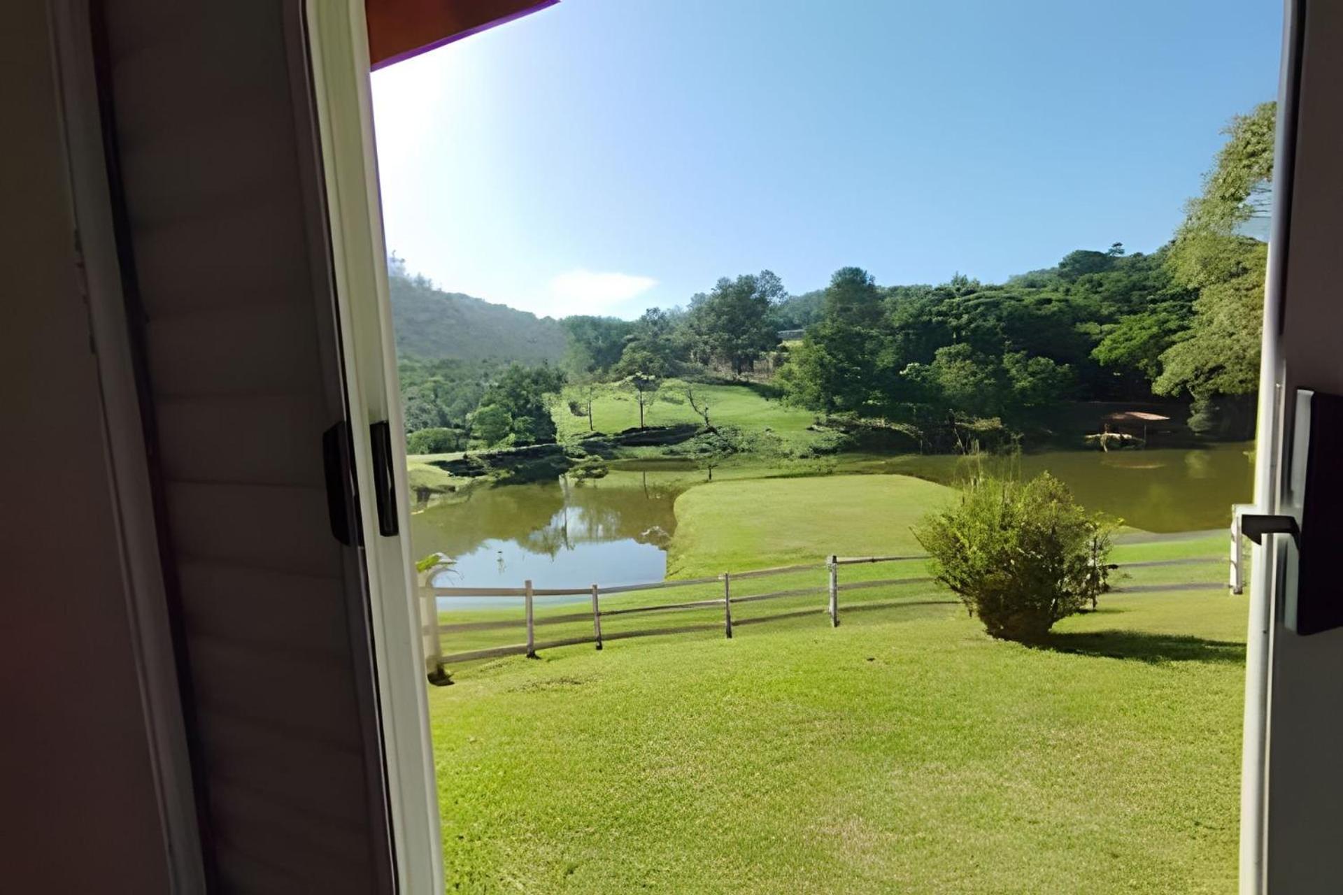 Fazenda com Lago em São Roque