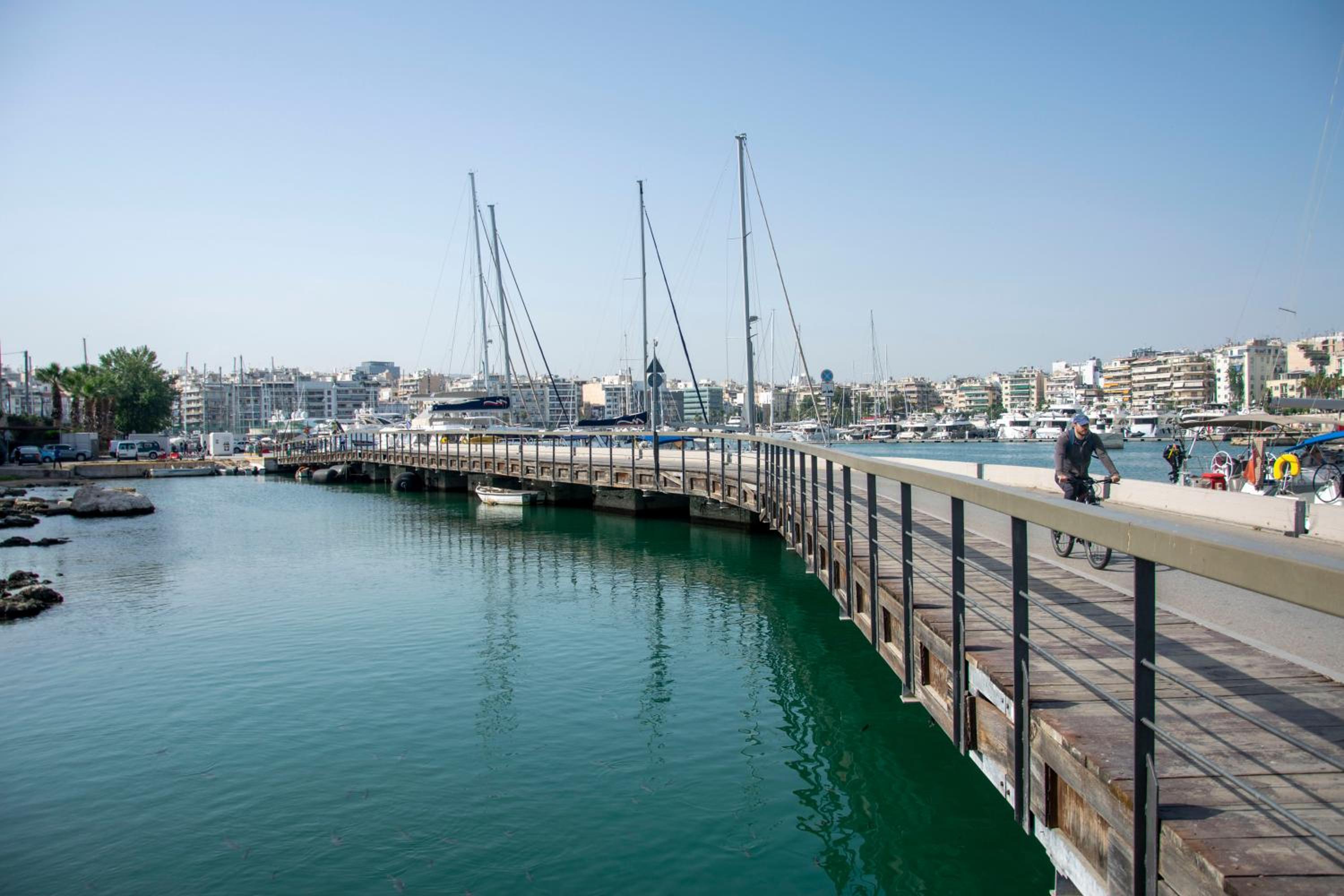magnificent marina zeas apartment view 4