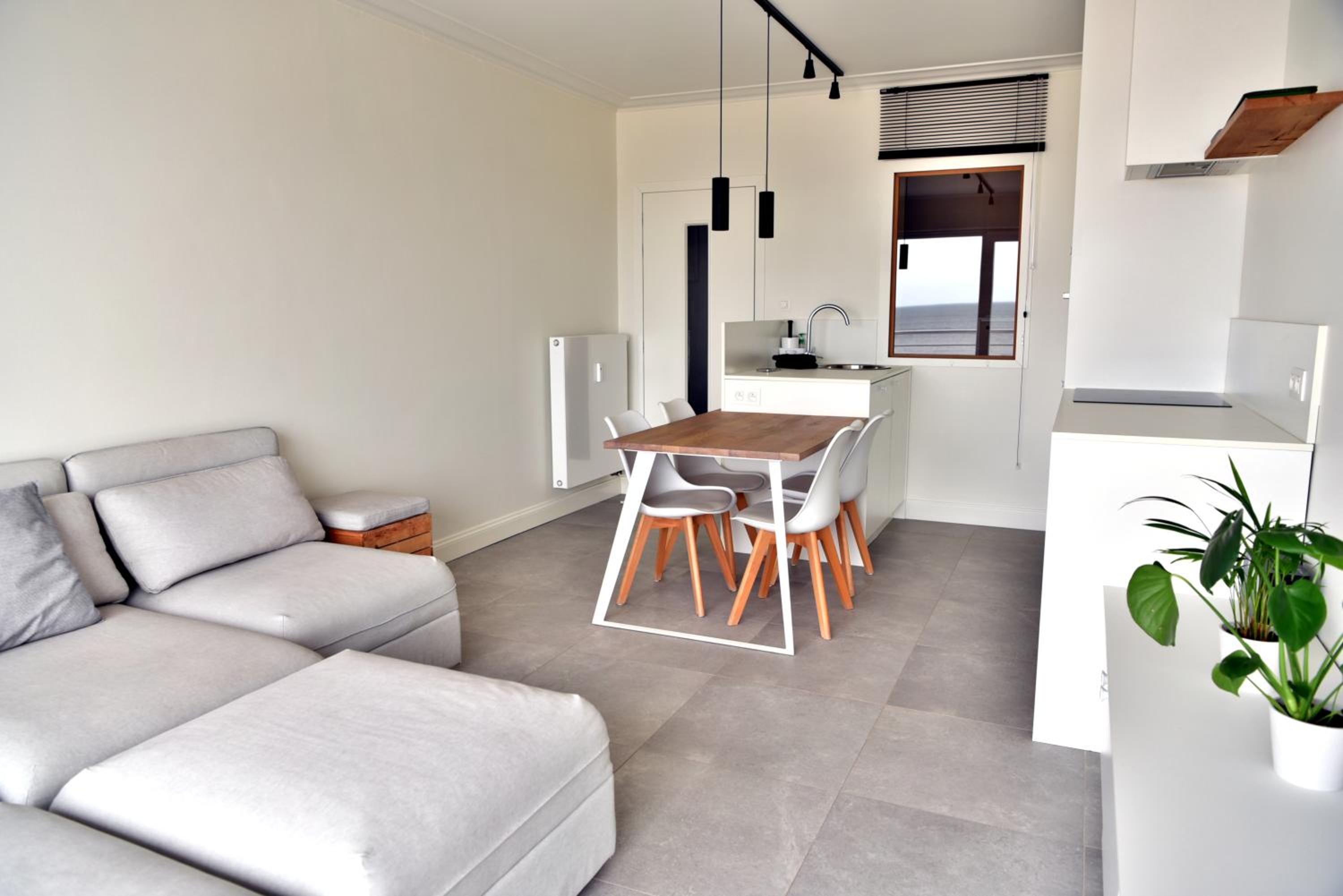 Ostend Sea View Apartment view 4
