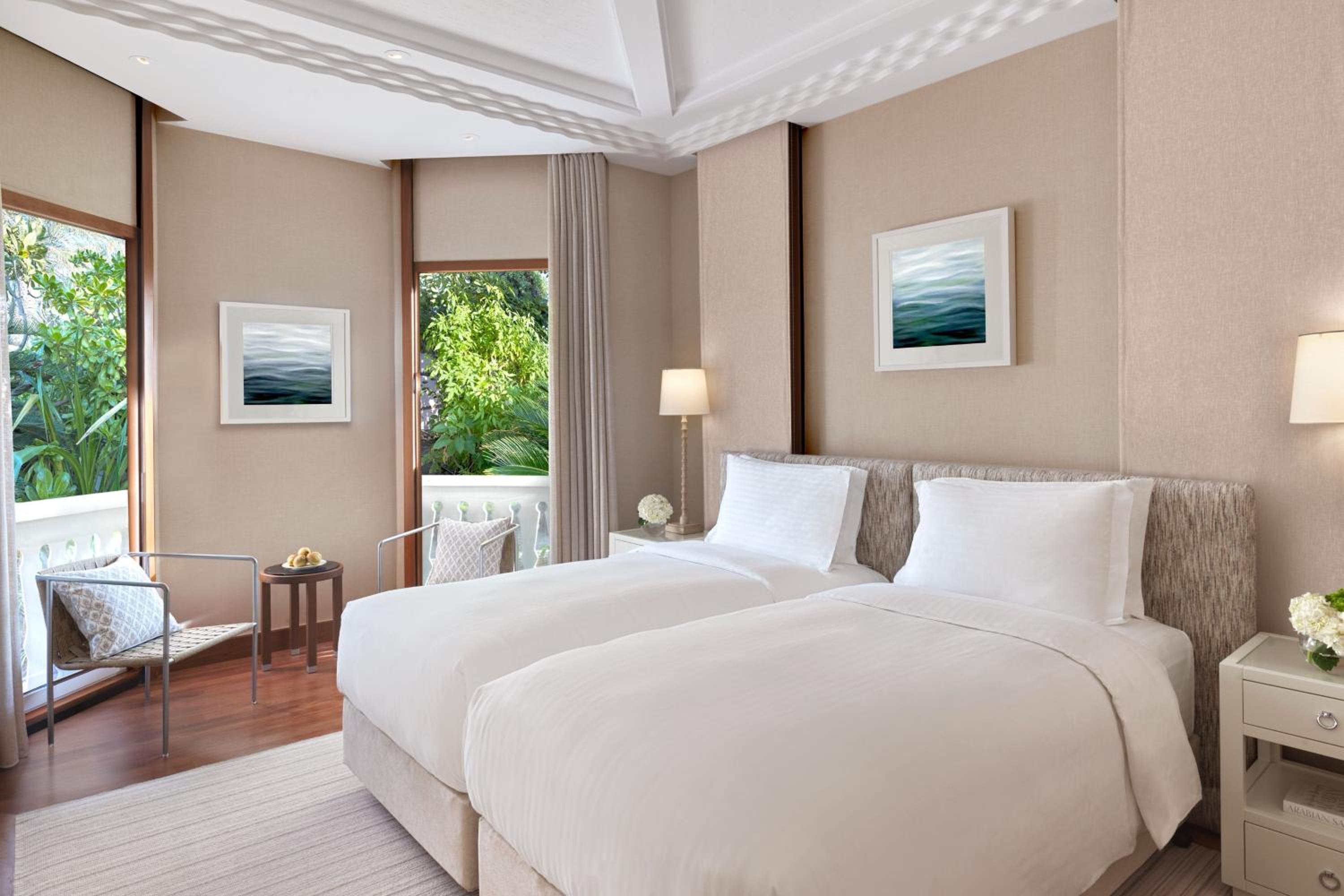 The Ritz-Carlton, Bahrain