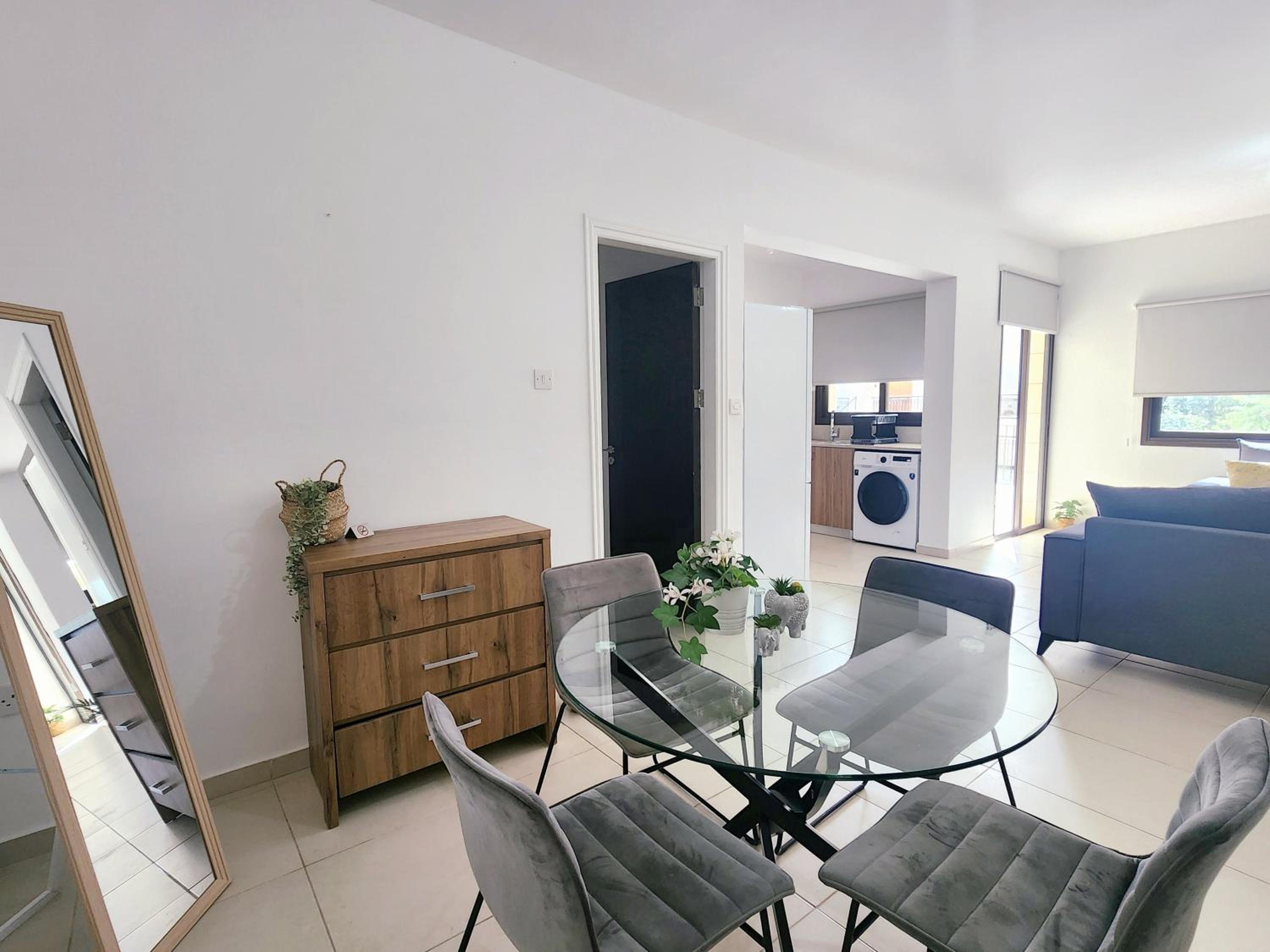 Epicurian Residence