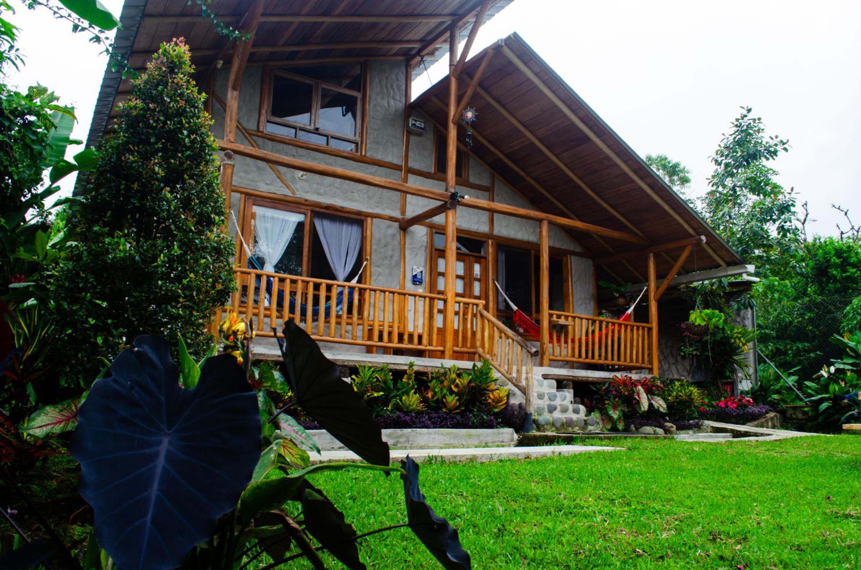 Hotel La Casa en el Aire Mindo - Image 1