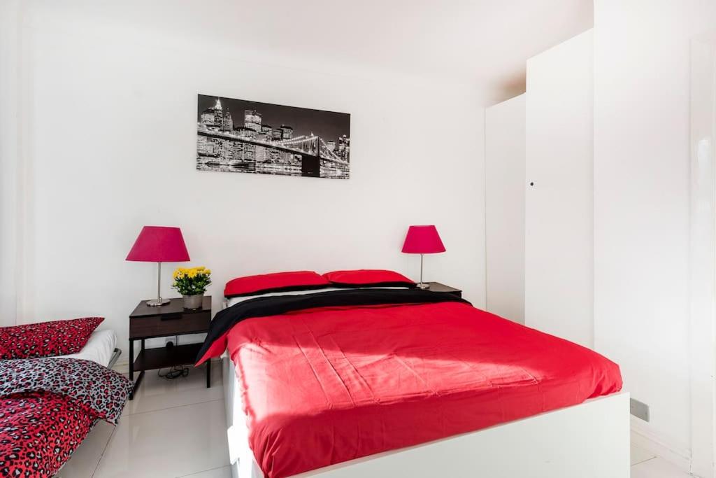 Studio apt with HUGE balcony near Oxford st - Marble arch - HydePark