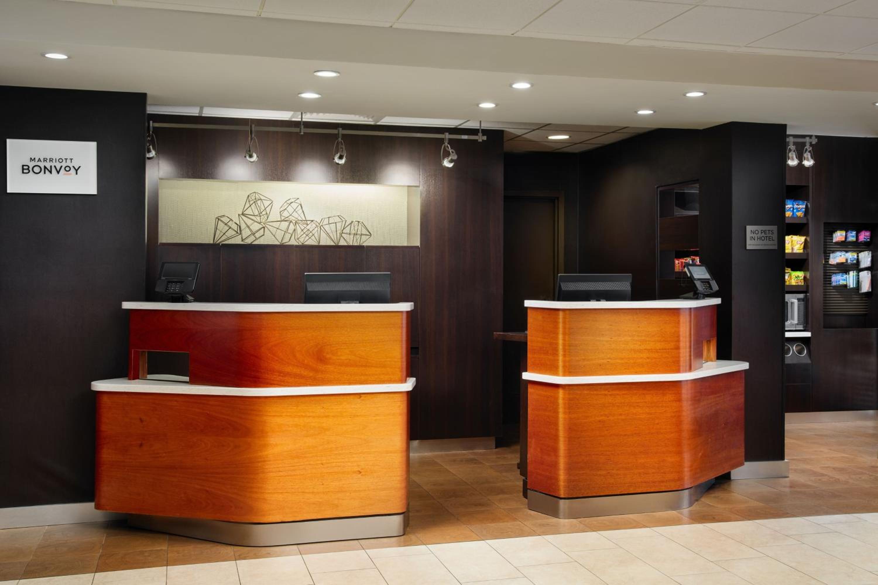 Courtyard by Marriott Scranton Montage Mountain - Property Image 9