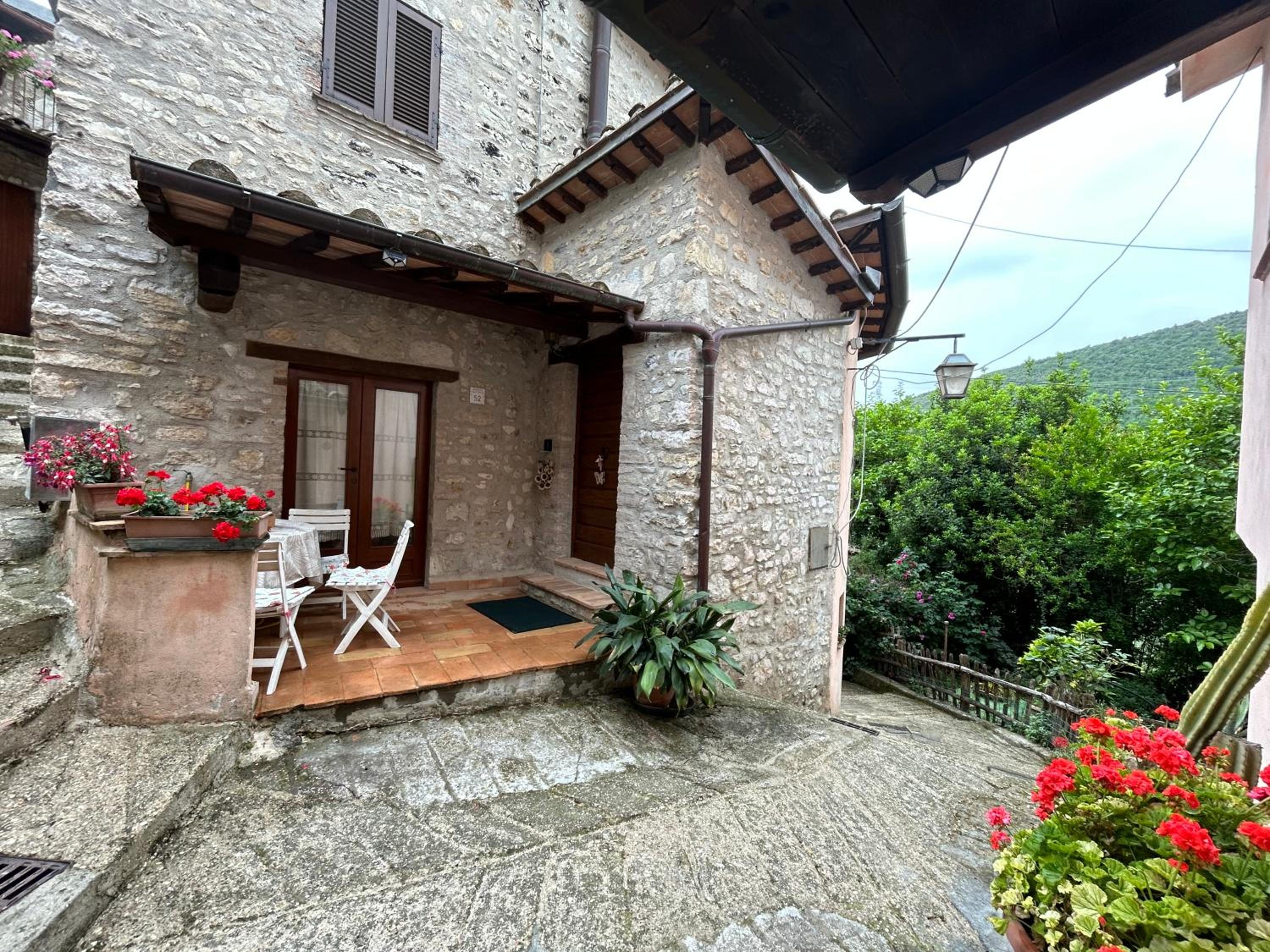 Appartamento Storico a Valle San Martino di Spoleto photo 2
