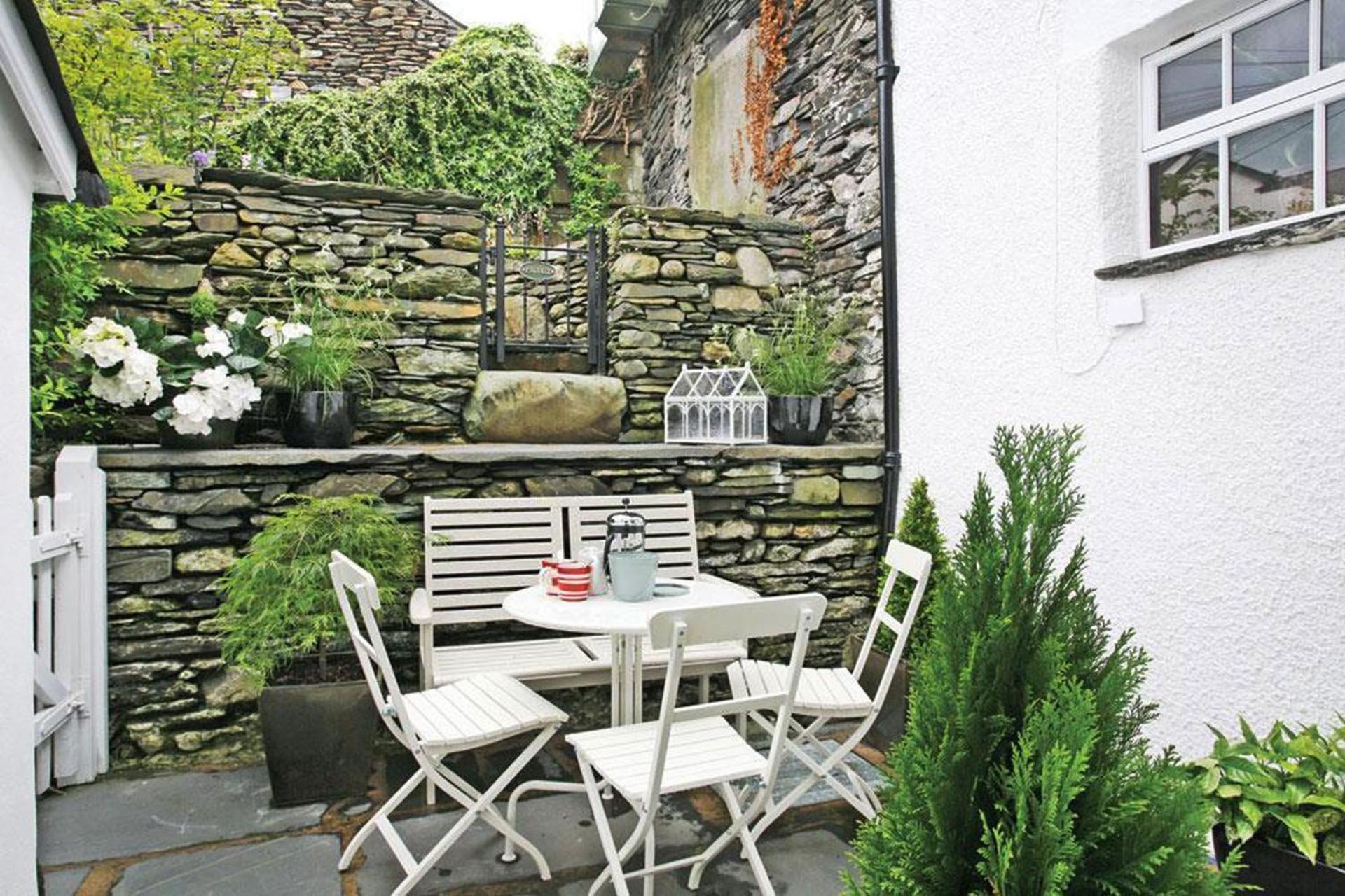 Pavement Cottage