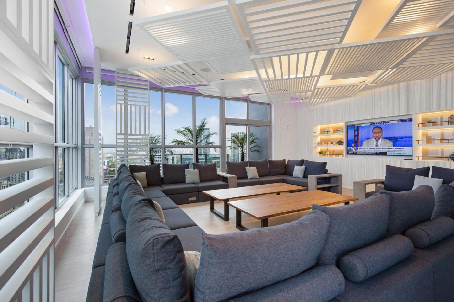 Amazing studio in Downtown Miami