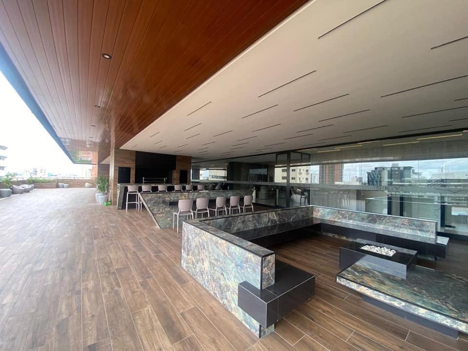 Dpto con balcón, piscina, gym, cowork en Equipe