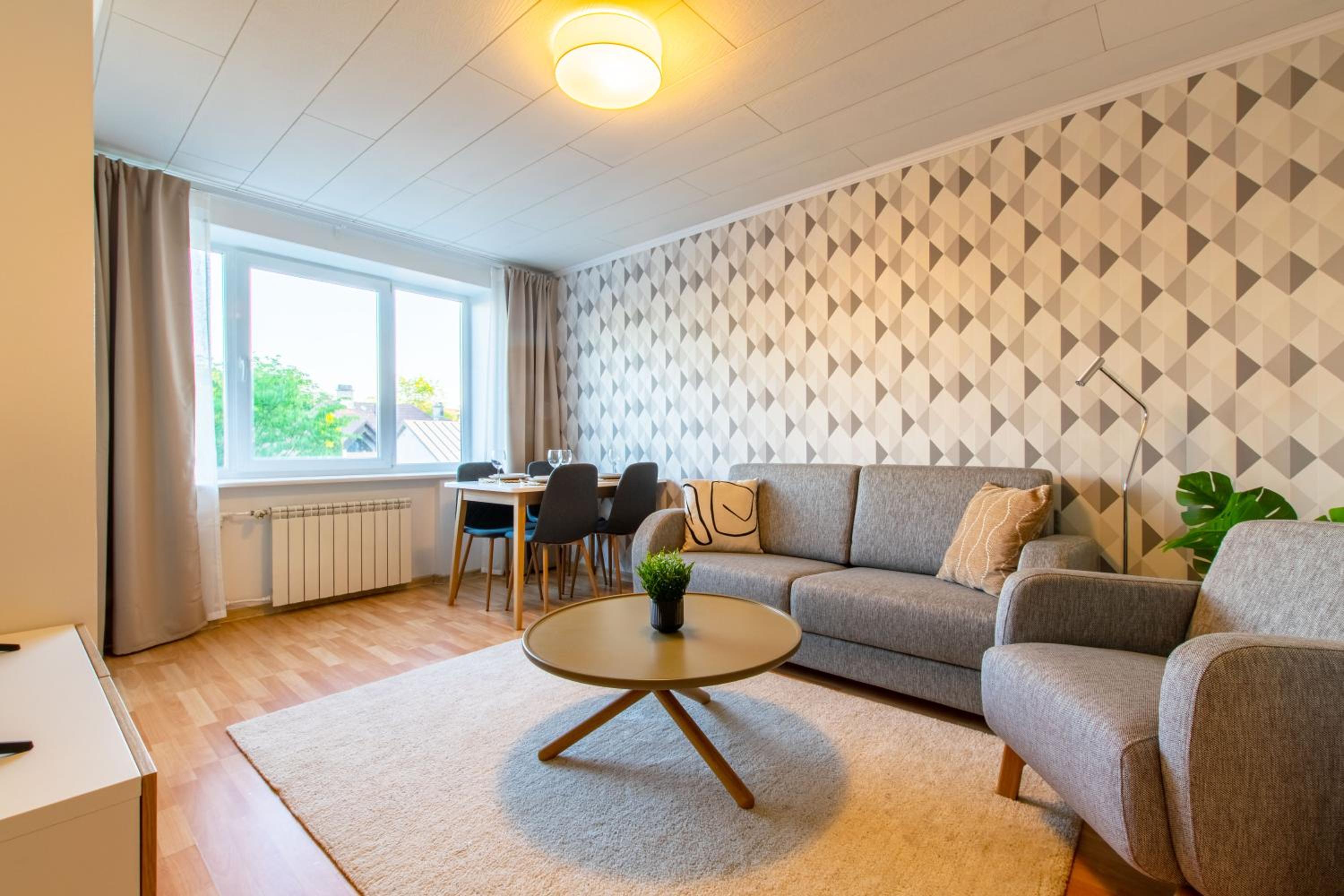 Stylish Central Apartments by Kuus Sõlme