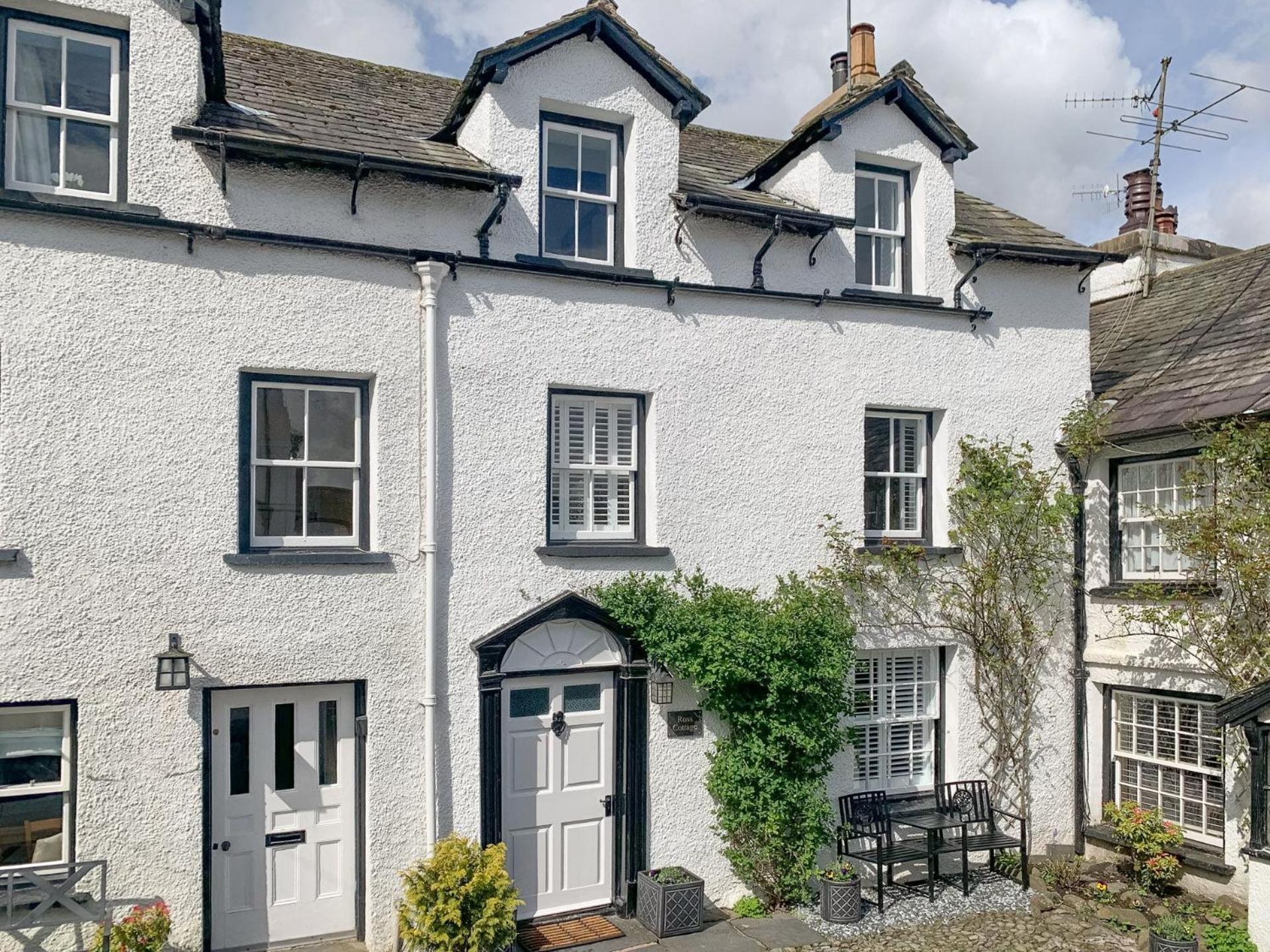 Ross Cottage