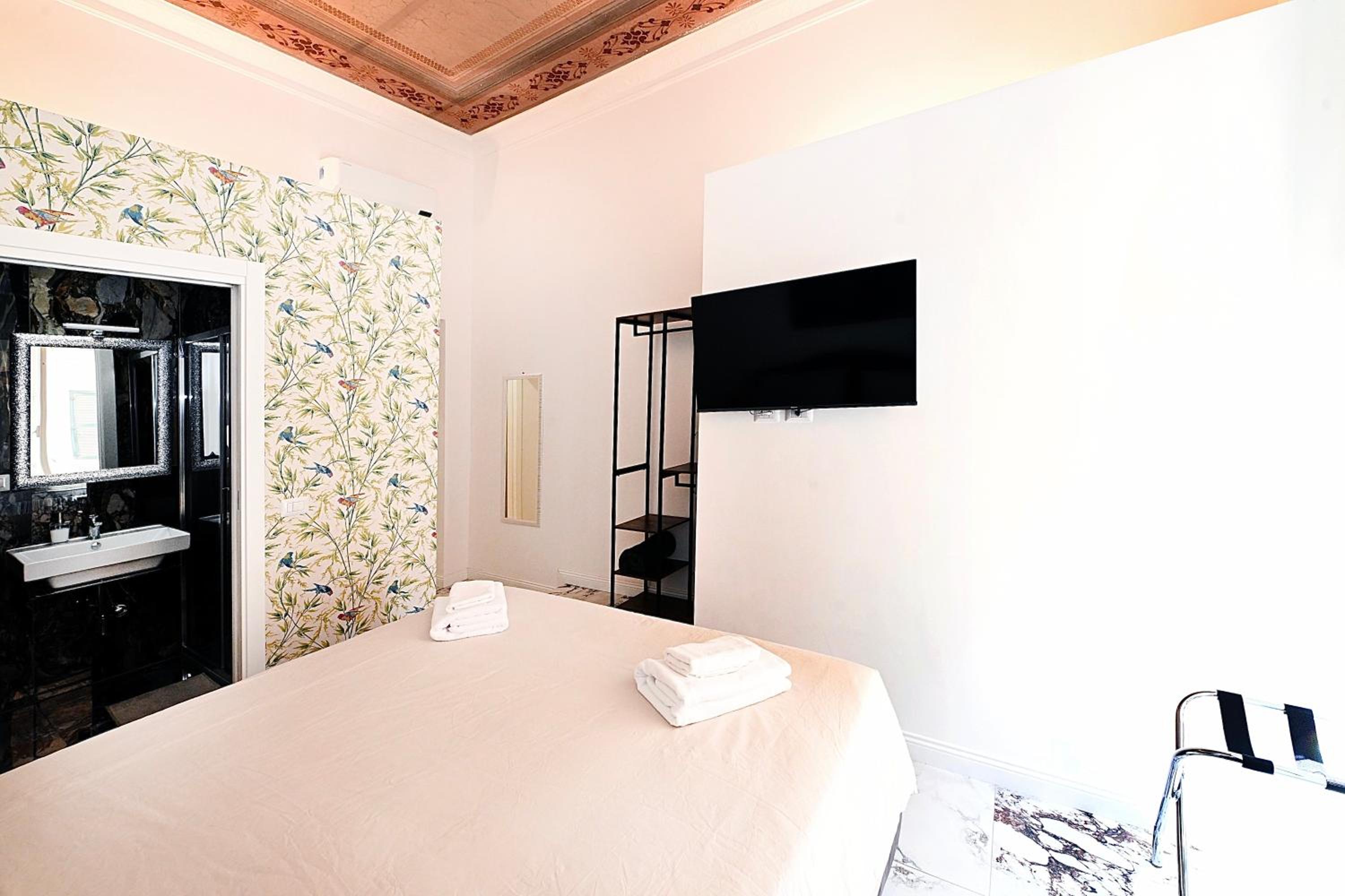 Vatican Suites in Cola Di Rienzo