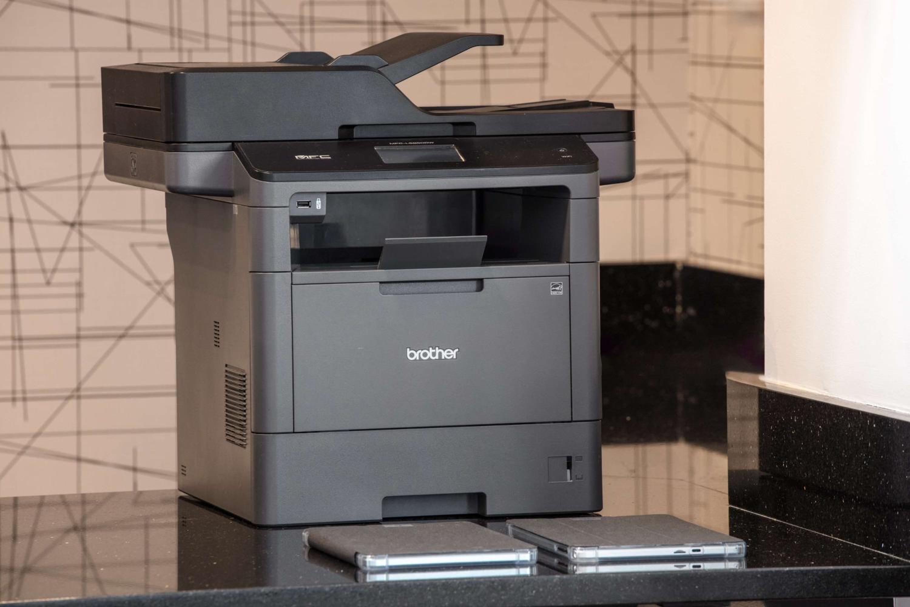 Kingman Vacations - Best Western Plus King's Inn and Suites - Property Image 5