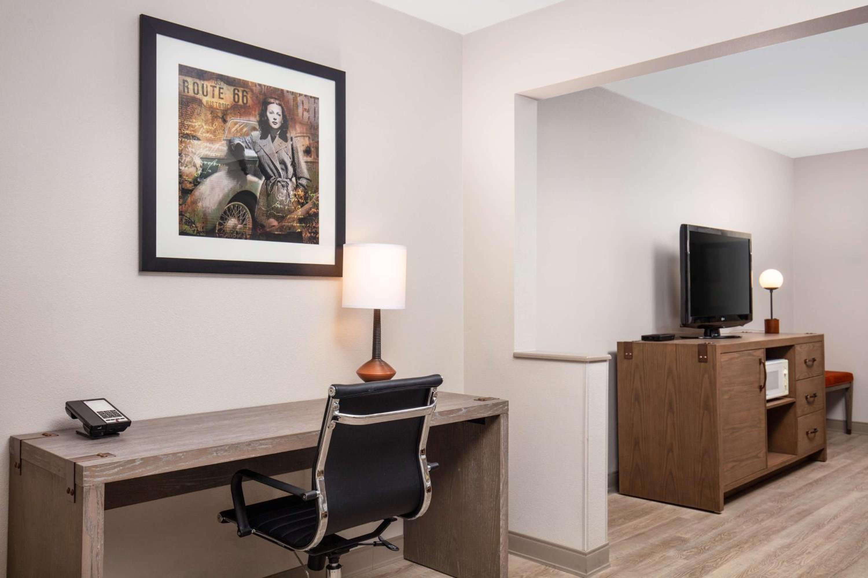 Kingman Vacations - Best Western Plus King's Inn and Suites - Property Image 10