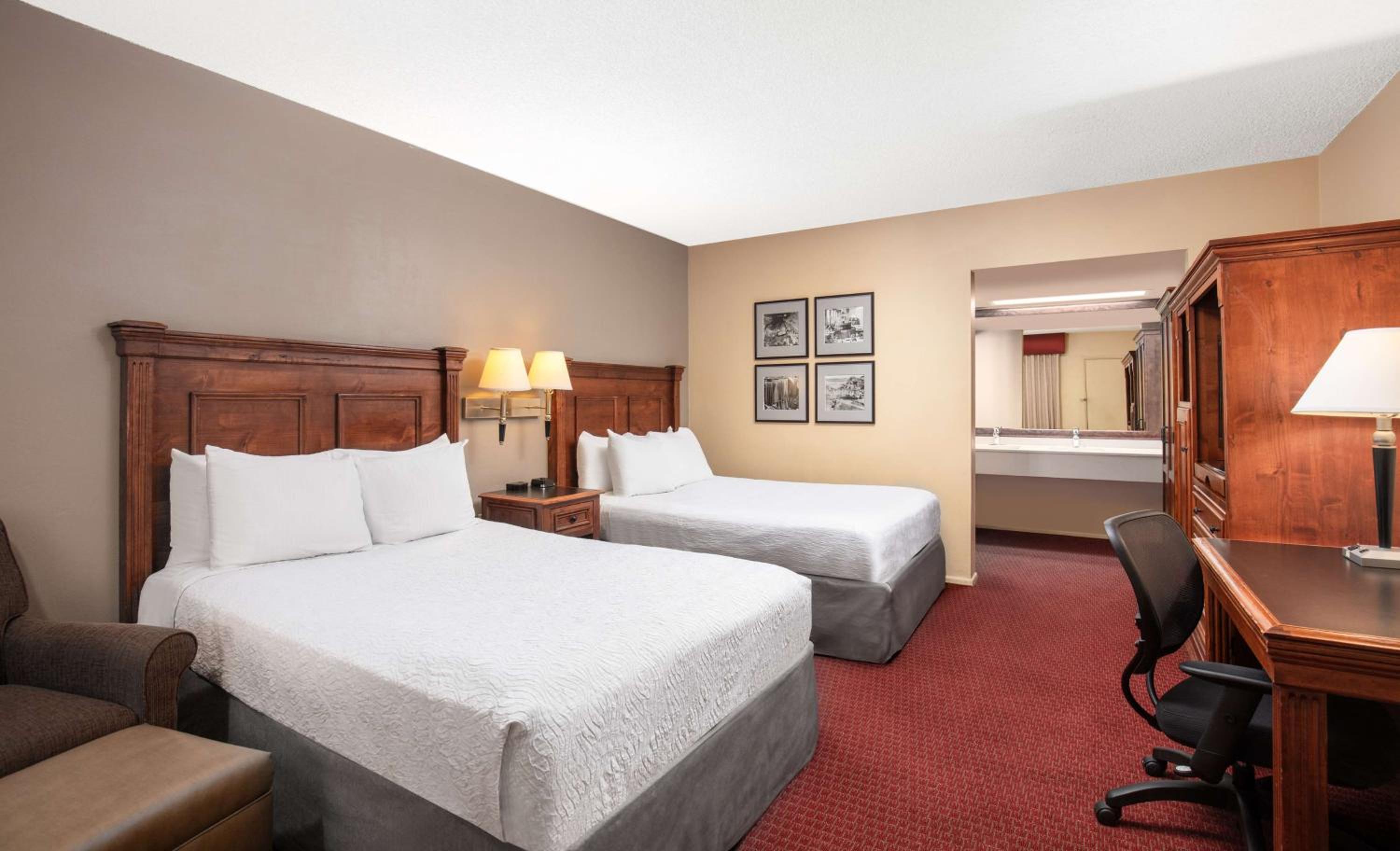 Kingman Vacations - Best Western Plus King's Inn and Suites - Property Image 7