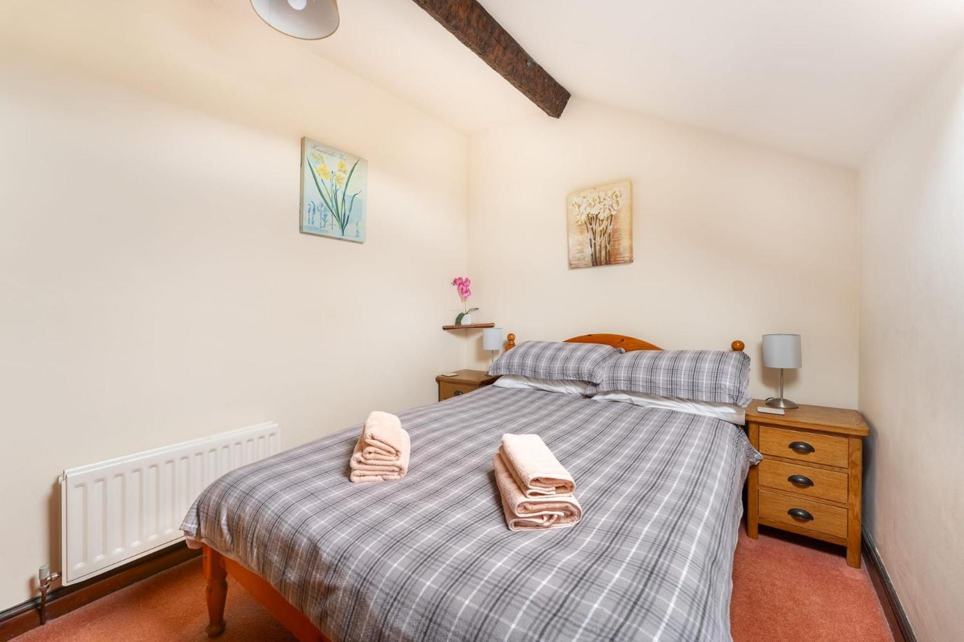 Sunny Brow Cottage at Thompson Ground view 4