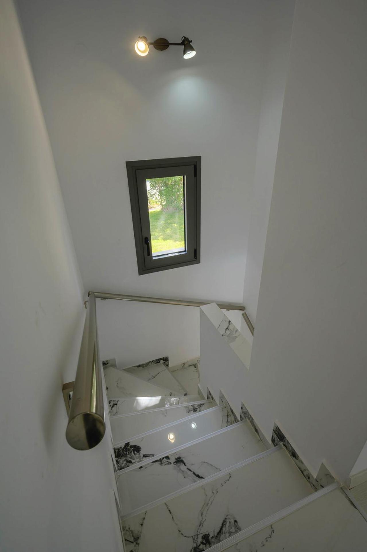 Photo 38