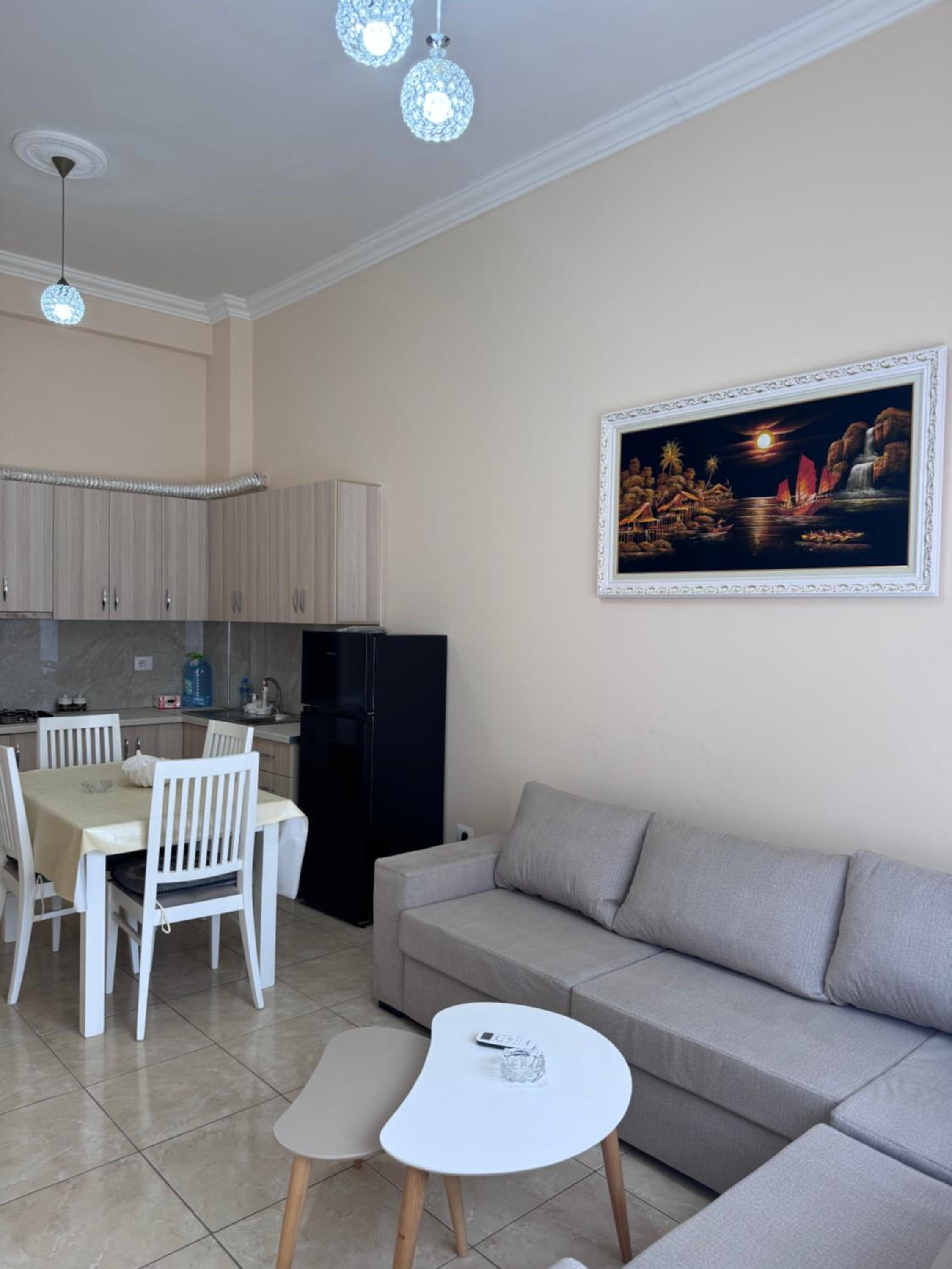 Durres Lovely Apartment with Balcony