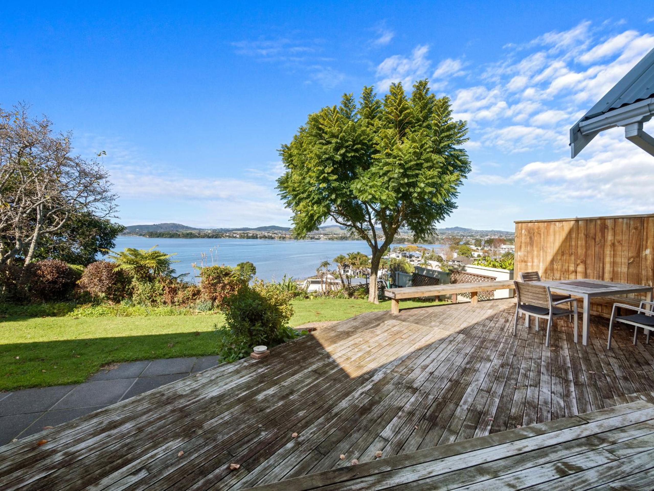 The Sustainable House - Tauranga Holiday Home