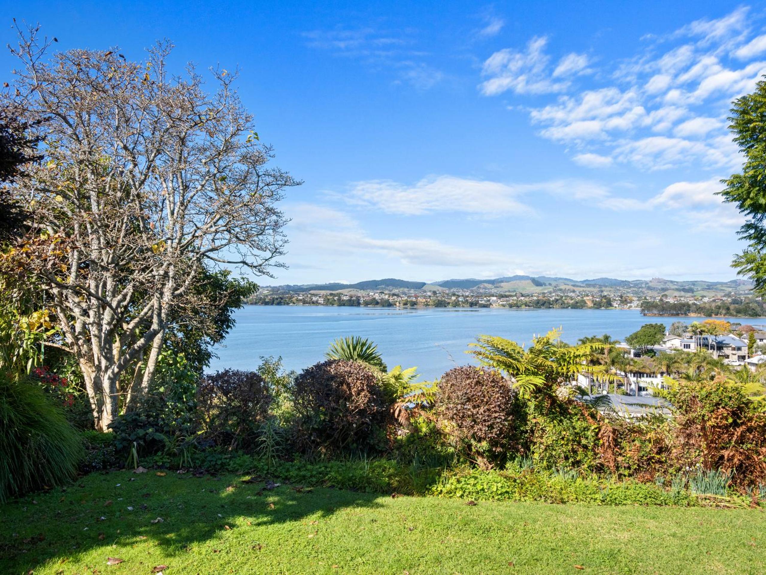 The Sustainable House - Tauranga Holiday Home
