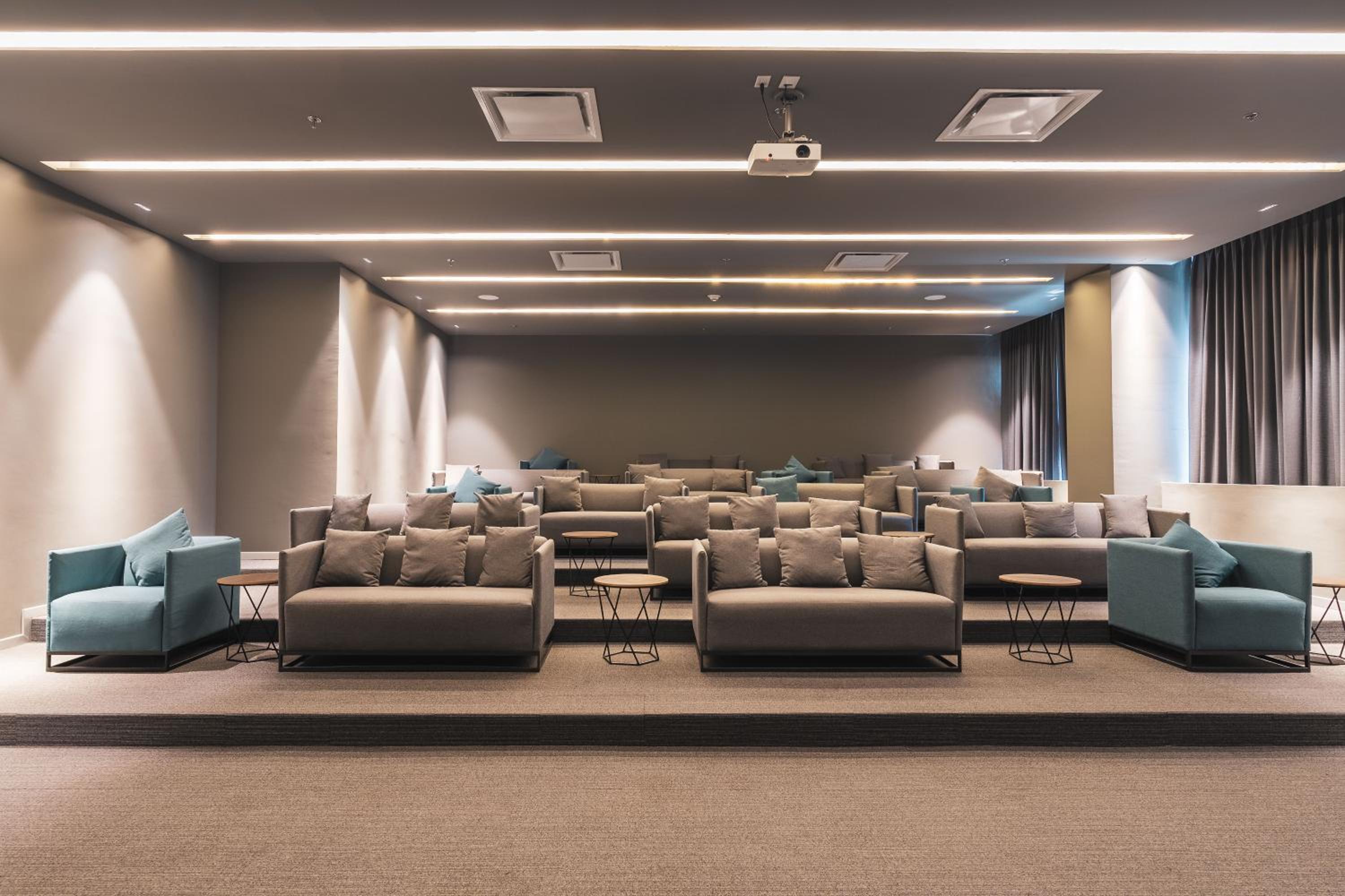 meeting & event spaces