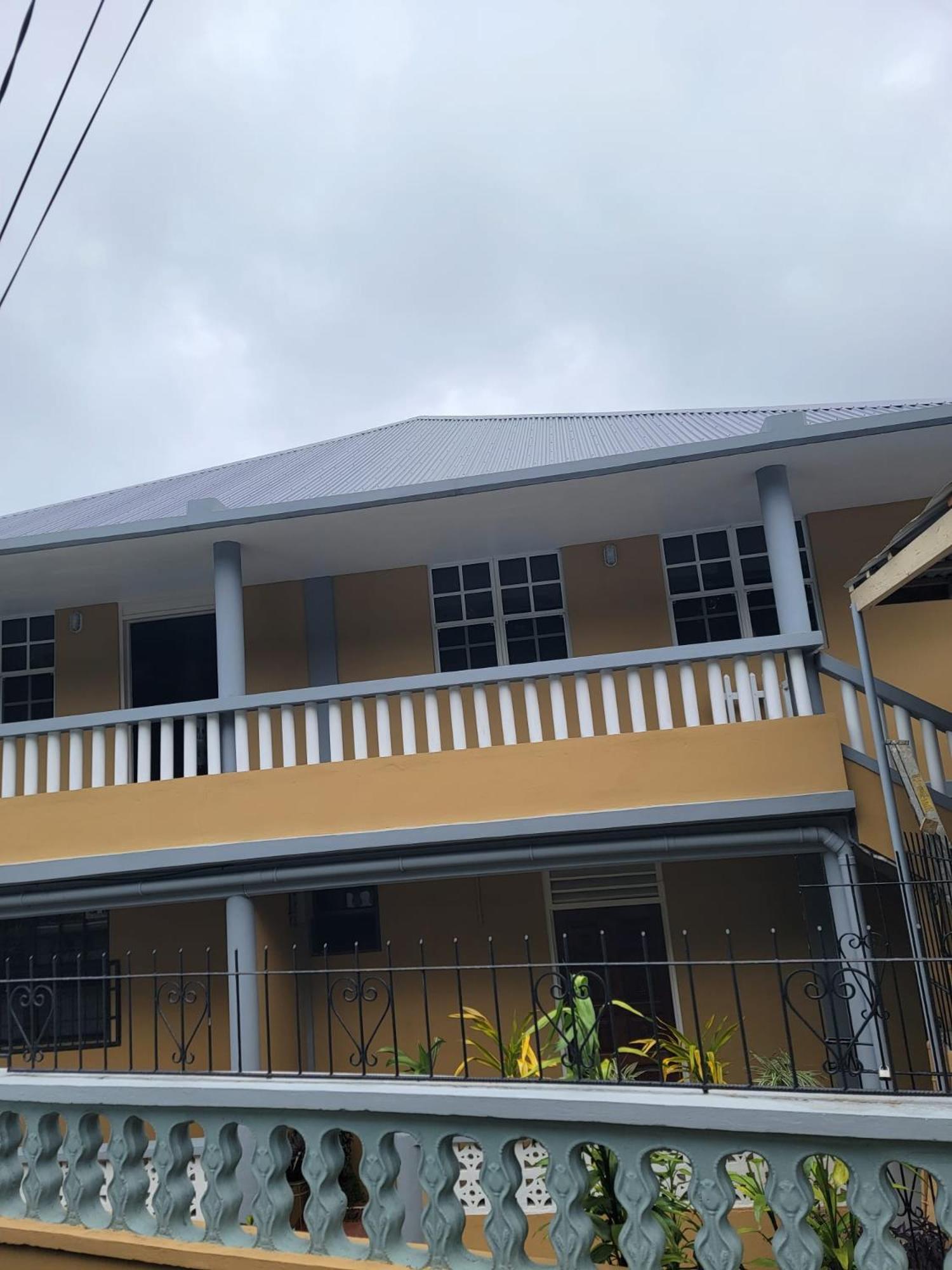 Brand new spacious residence in Checkhall