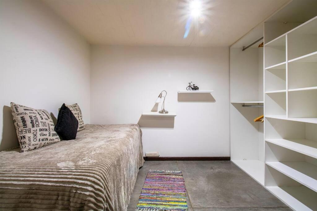 Splendid loft with suite and second room with services
