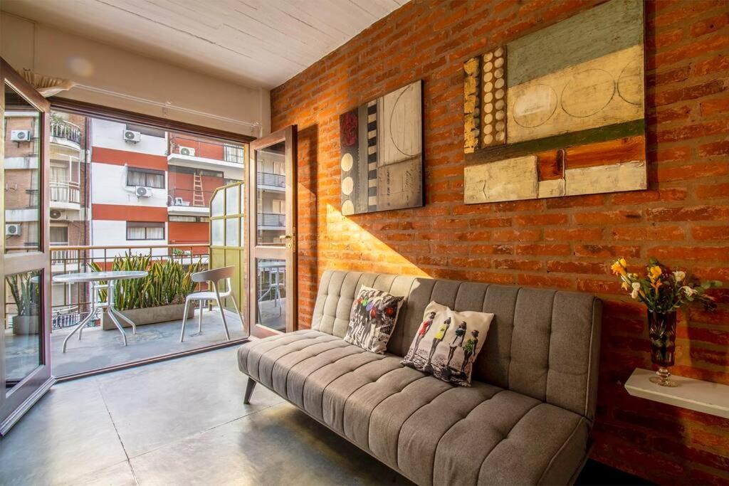 Splendid loft with suite and second room with services